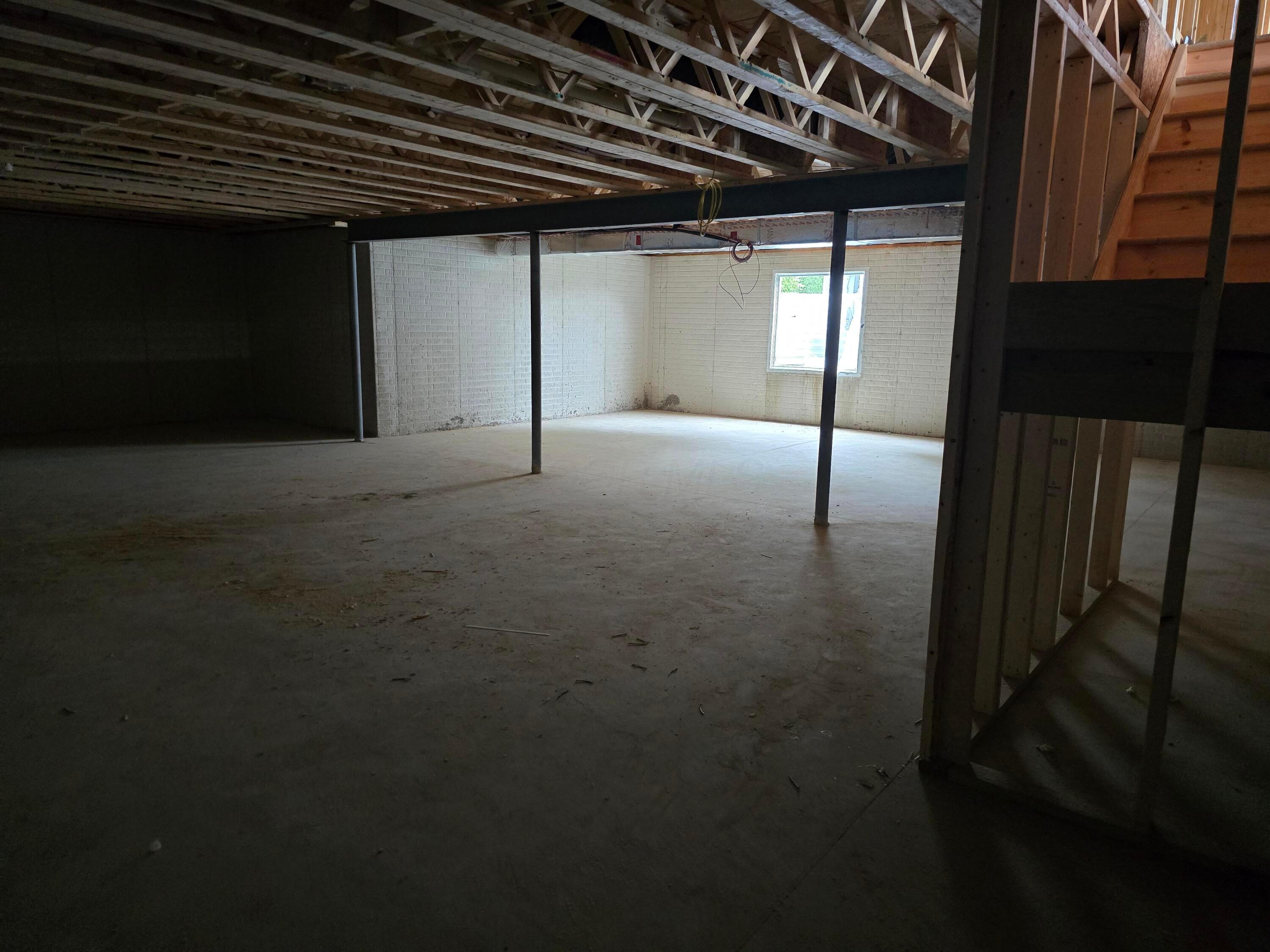 461 Creekside Drive Property Photo 36
