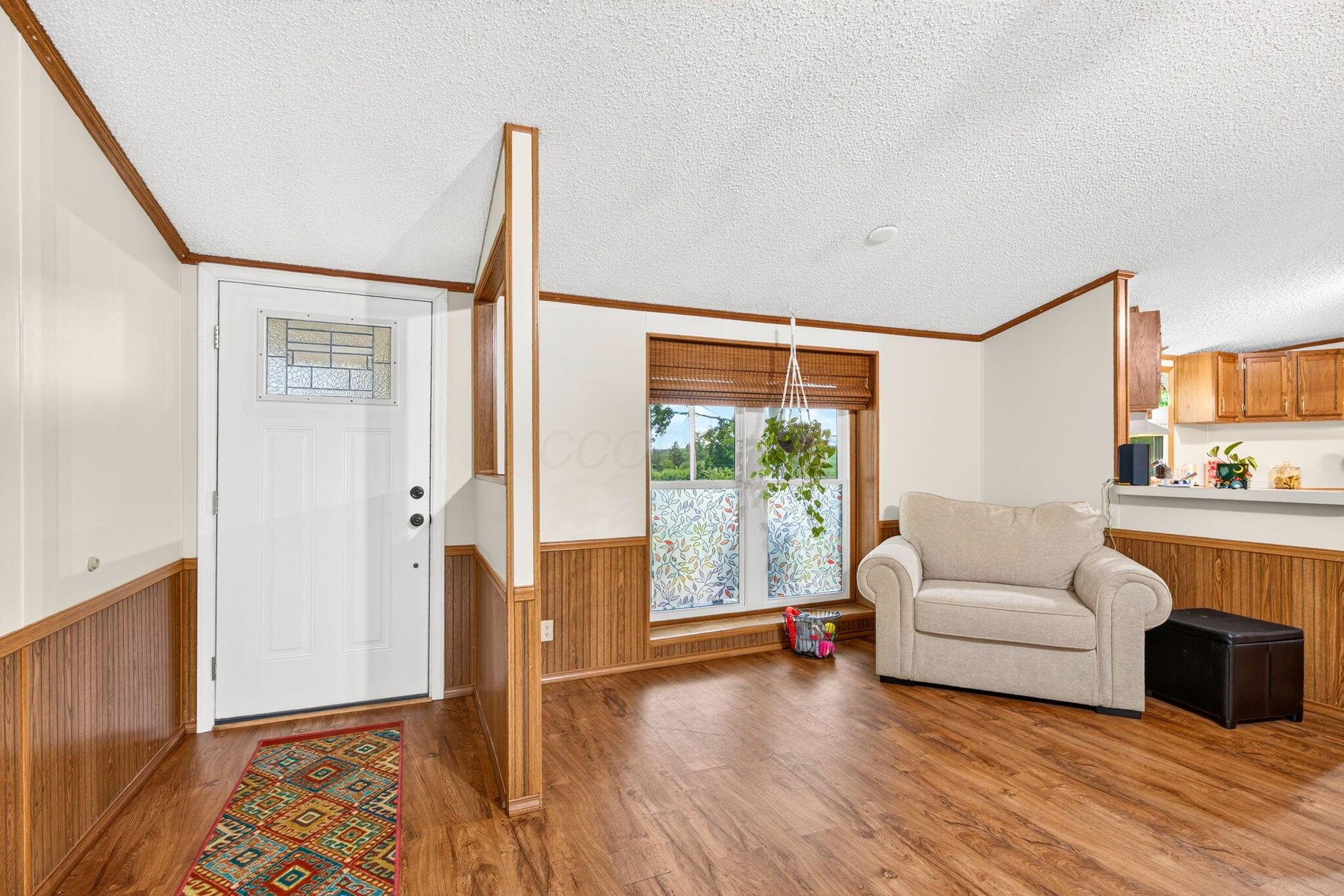 427 Davis Avenue Property Photo 19