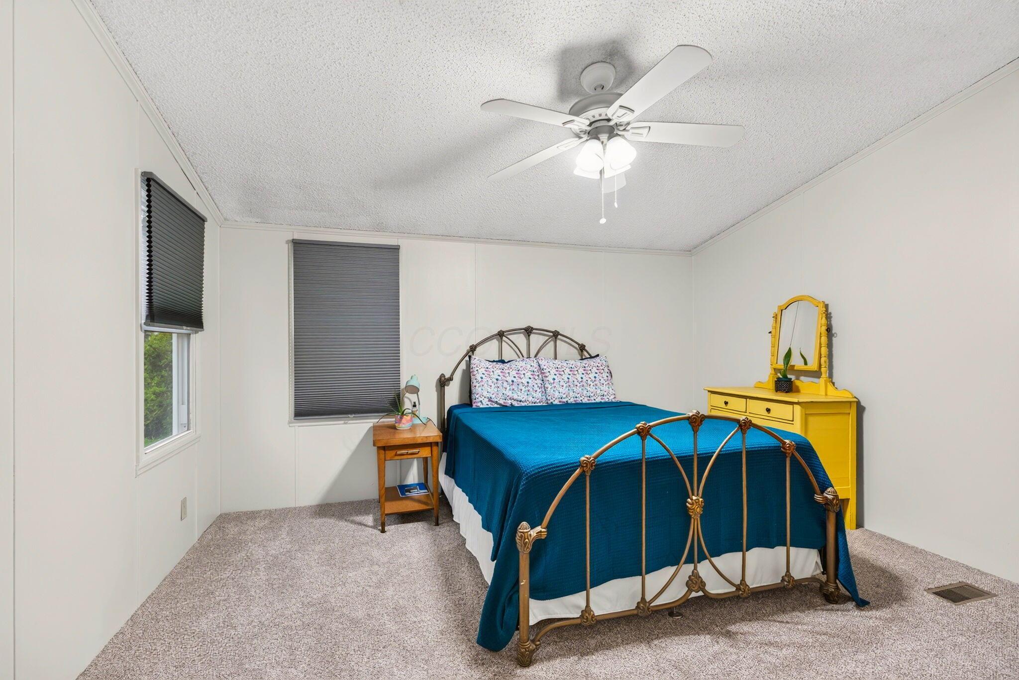 427 Davis Avenue Property Photo 31