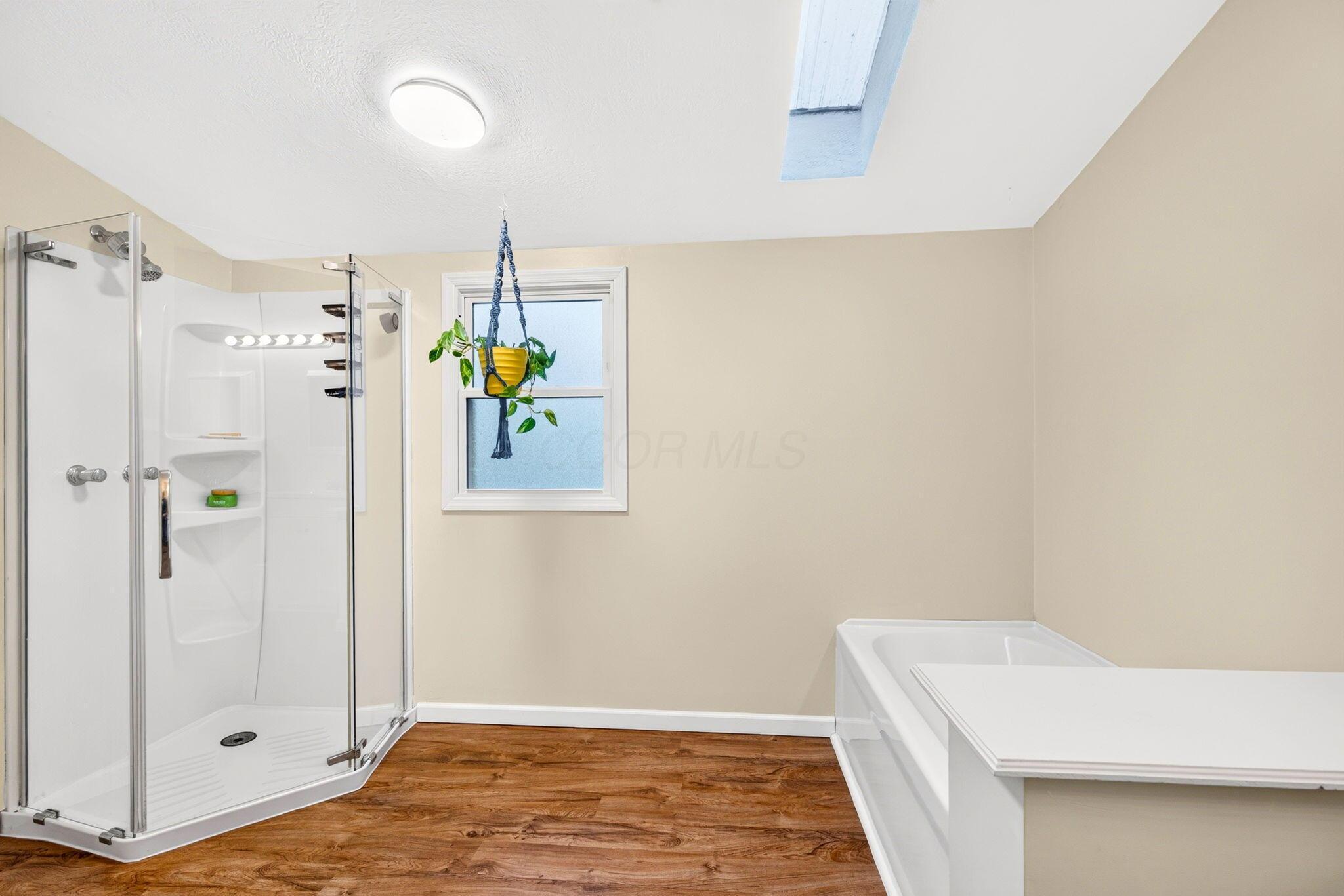 427 Davis Avenue Property Photo 38