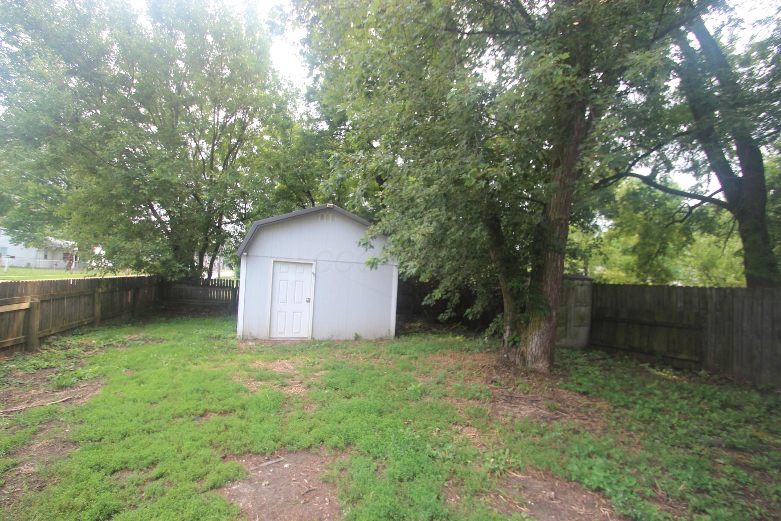 247 Clinton Street Property Photo 6