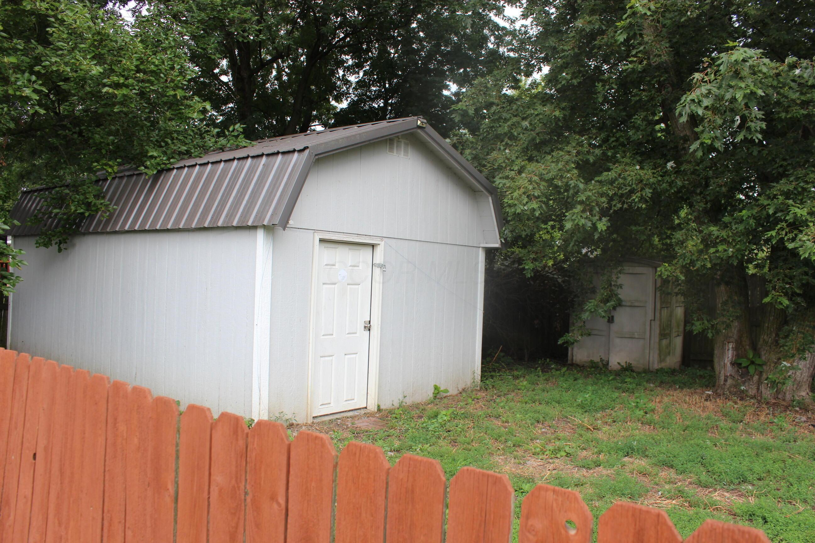 247 Clinton Street Property Photo 10