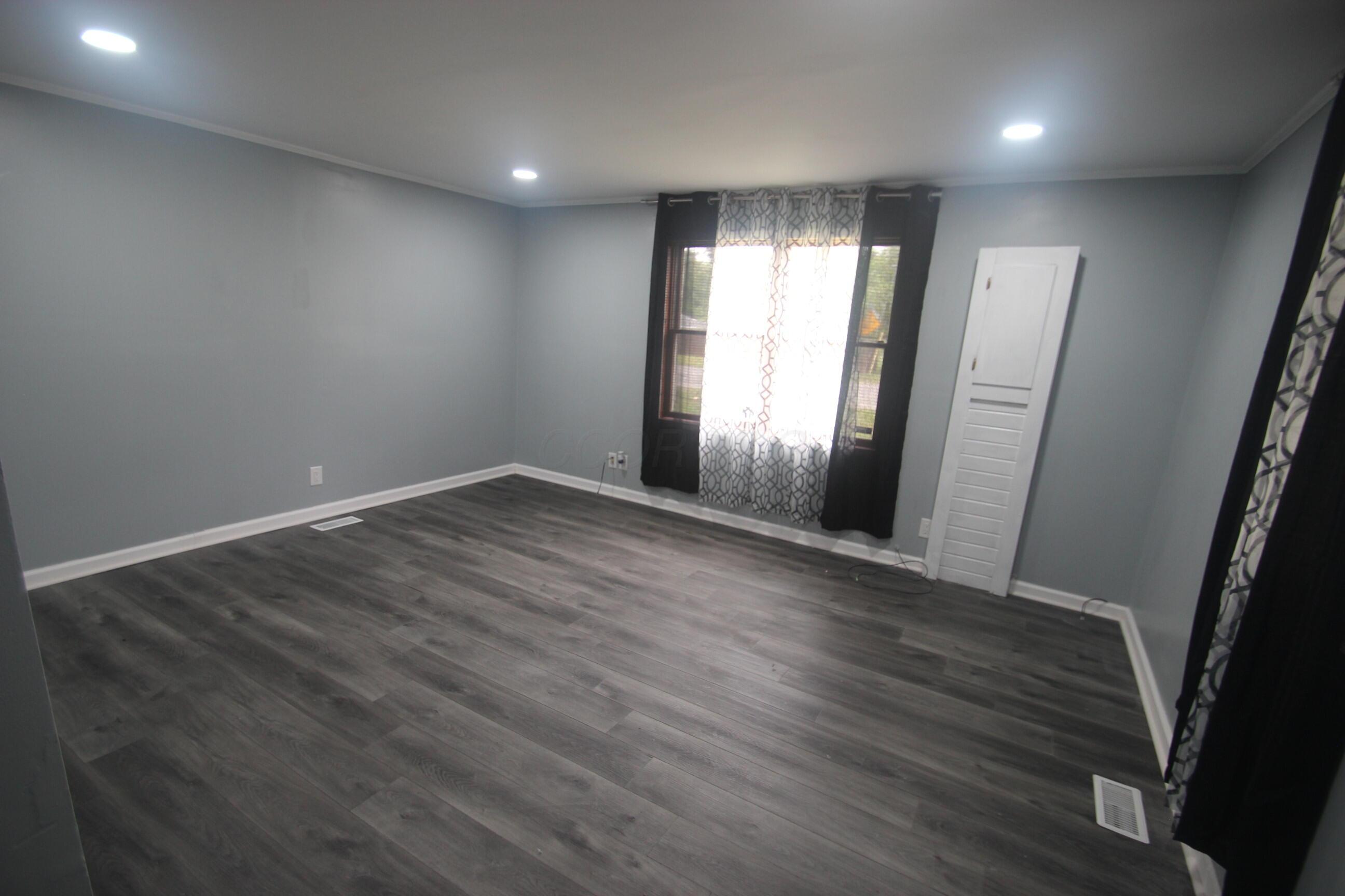 247 Clinton Street Property Photo 11