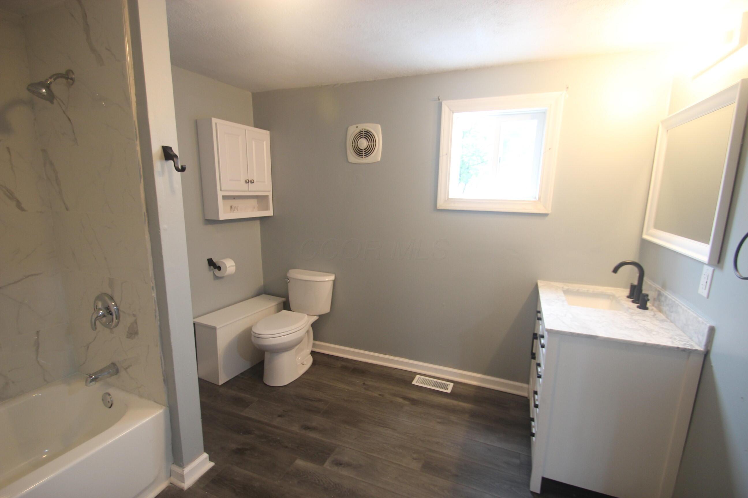 247 Clinton Street Property Photo 18