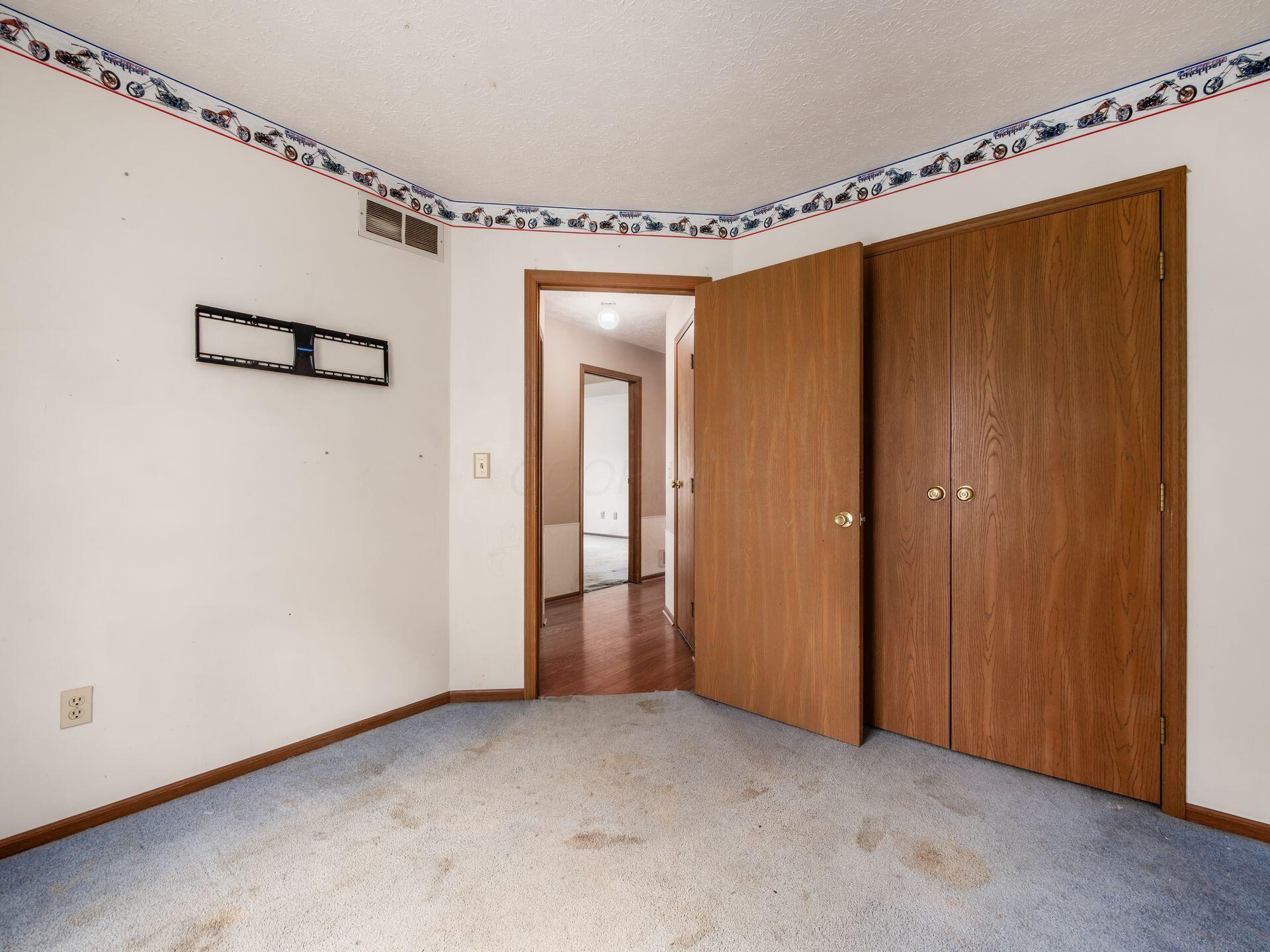 8774 Canoe Drive Property Photo 28
