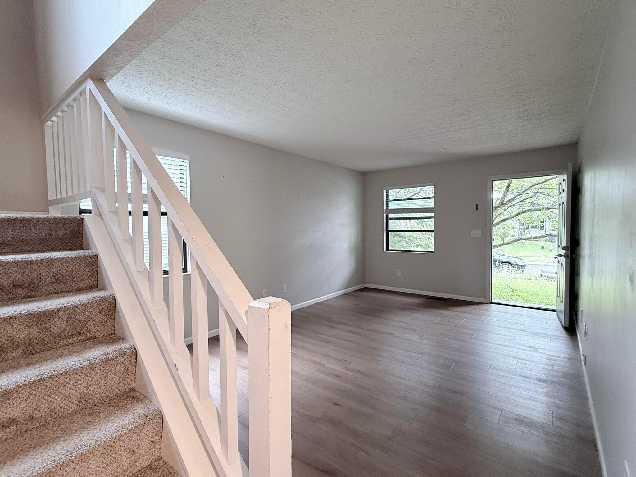 4849 Herndon Drive Property Photo 6