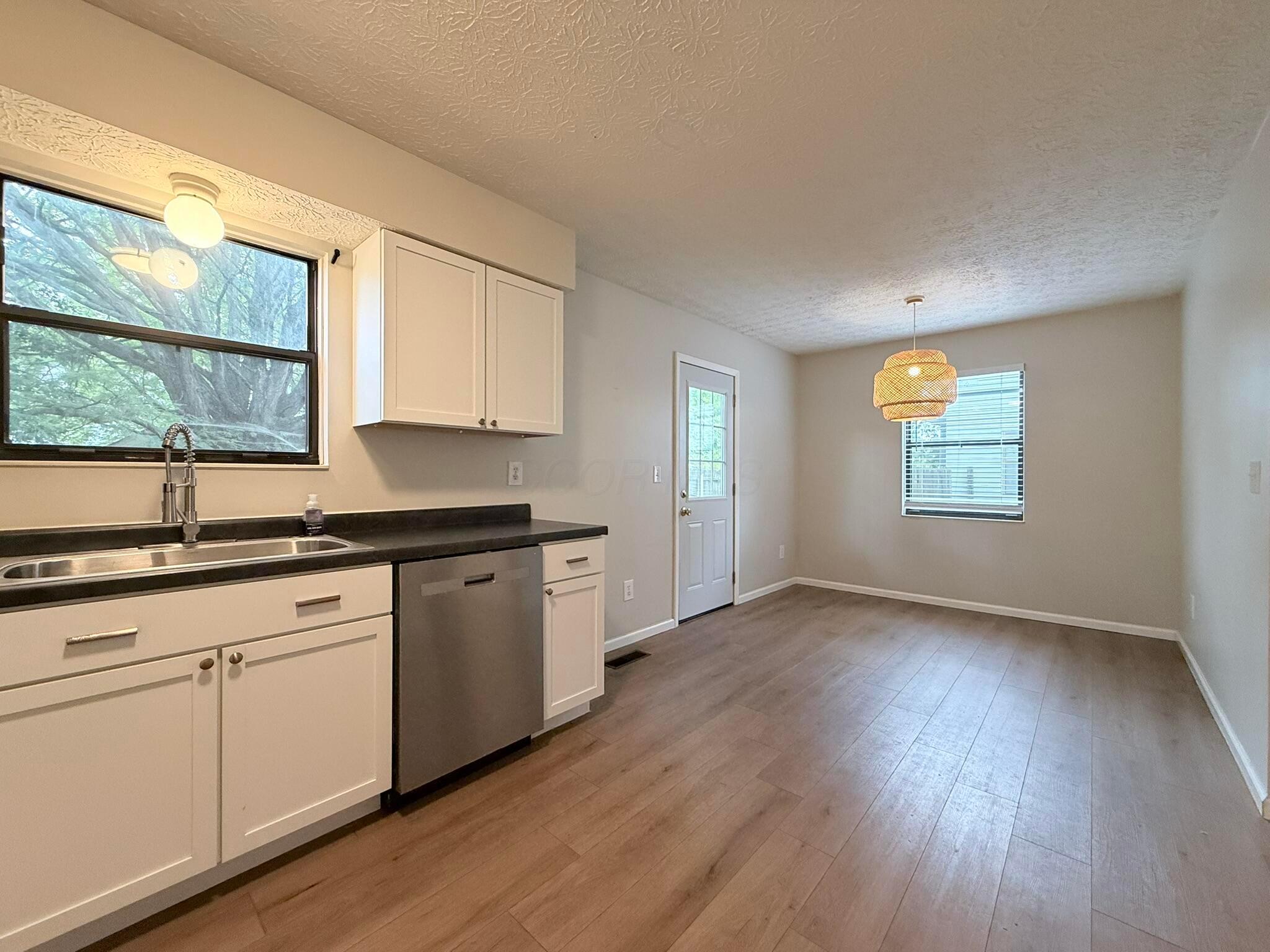 4849 Herndon Drive Property Photo 13