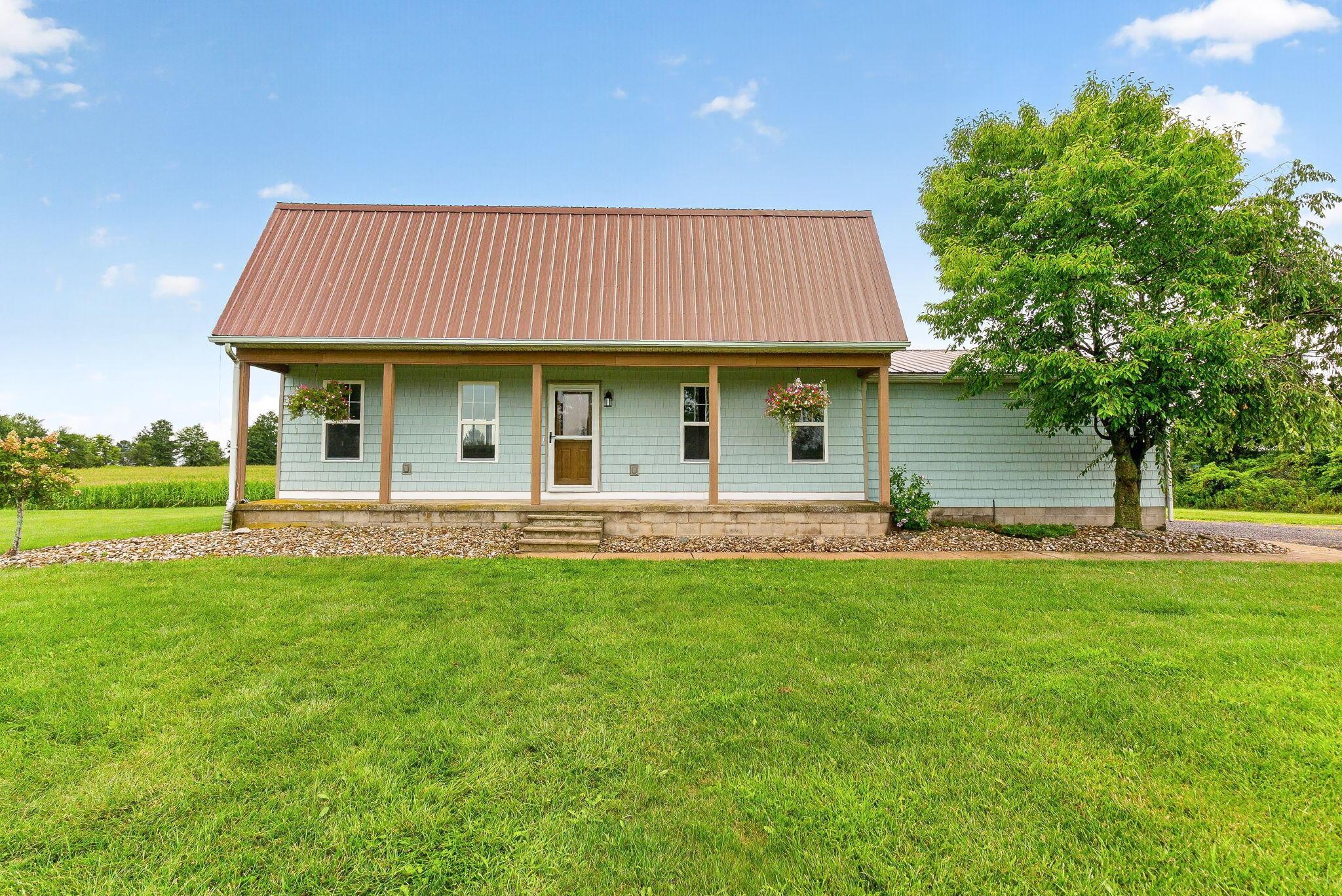 142 Decliff Road N Property Photo 4