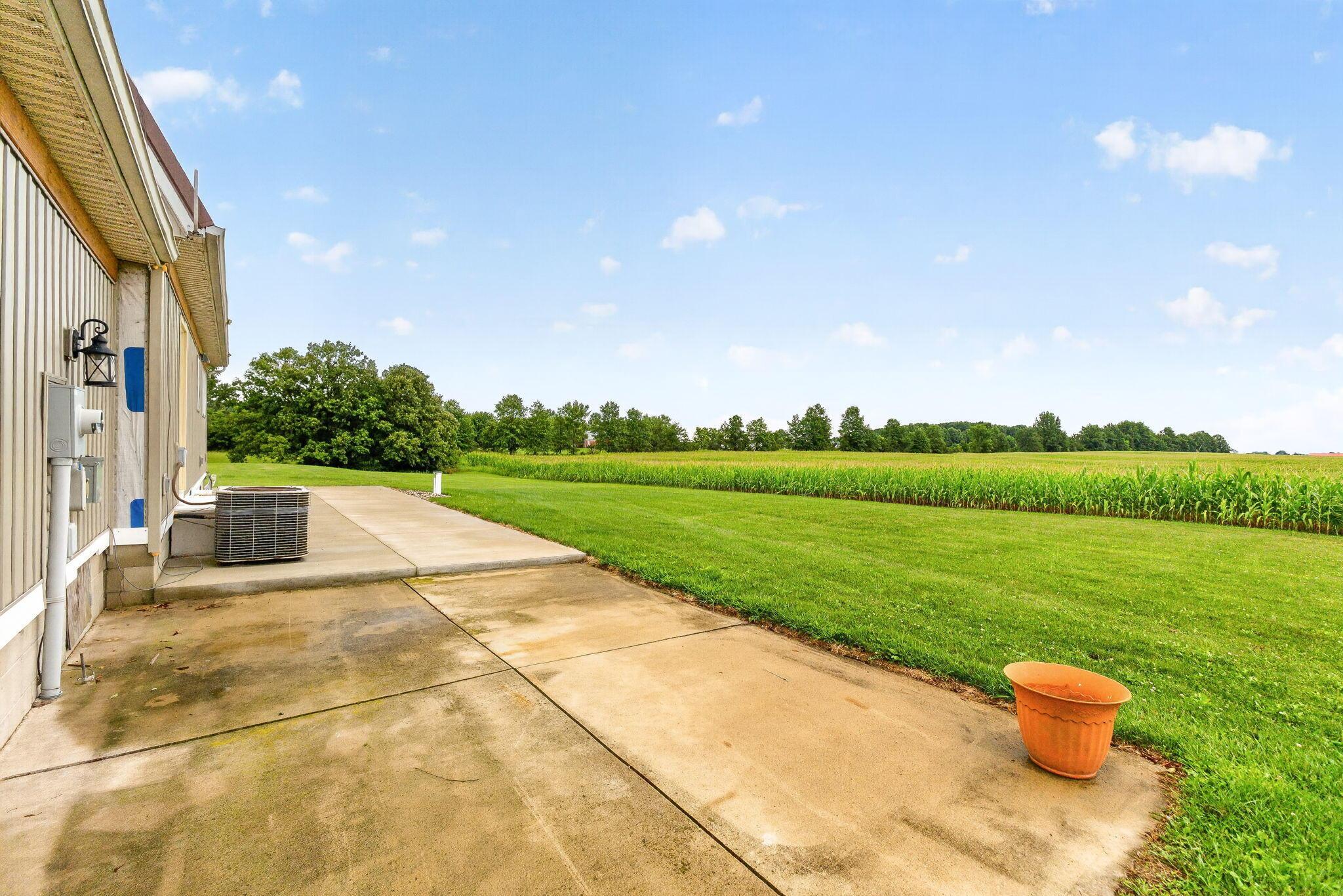 142 Decliff Road N Property Photo 12
