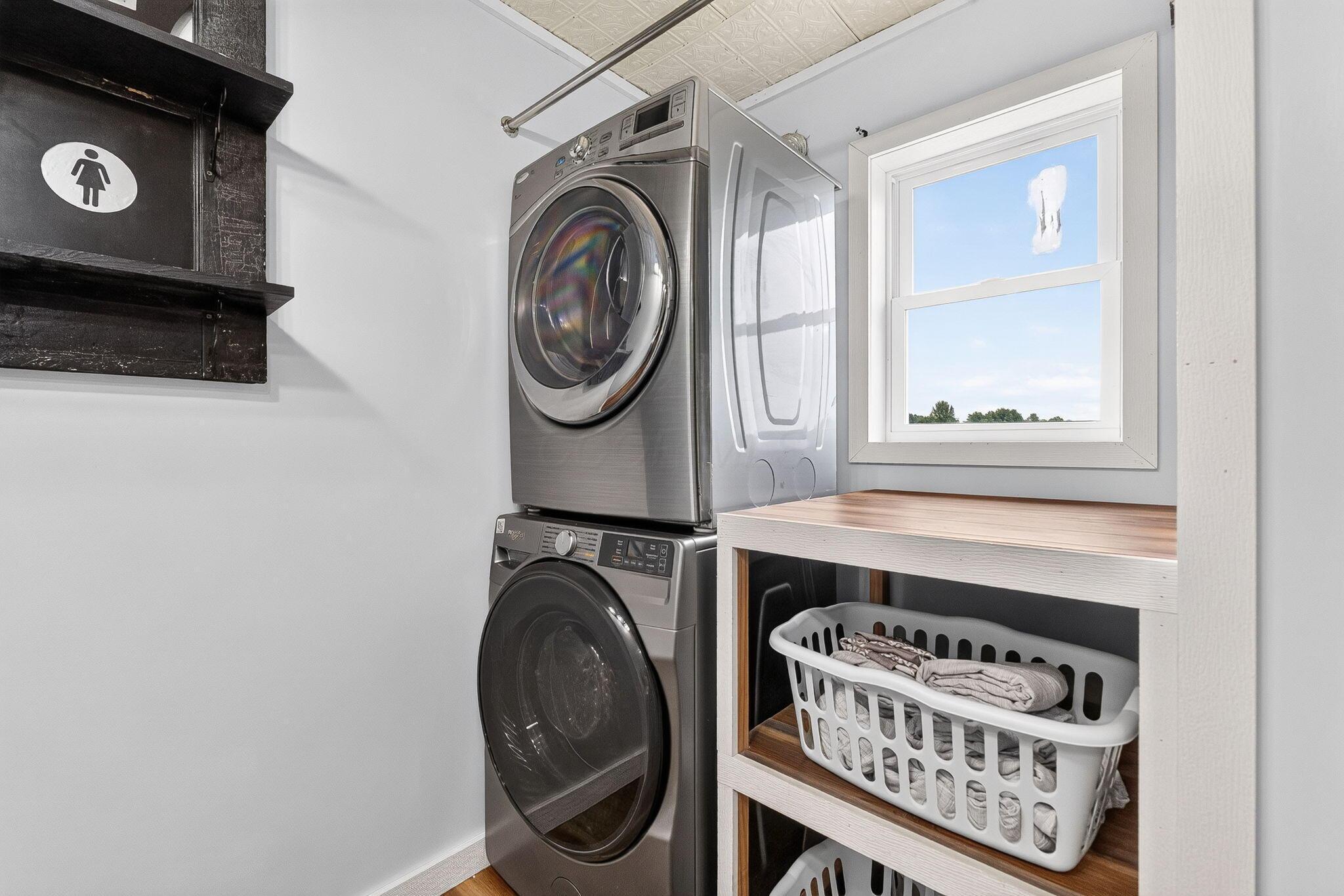 142 Decliff Road N Property Photo 23