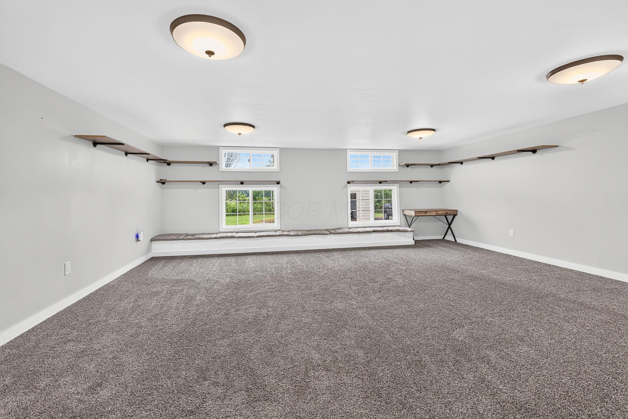 142 Decliff Road N Property Photo 25