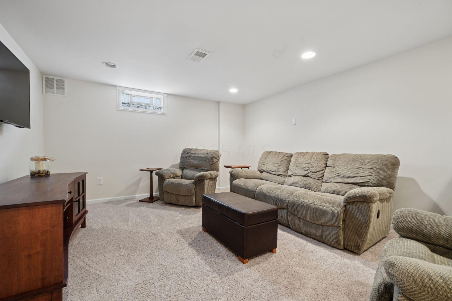 3259 Smiley Road Property Photo 33