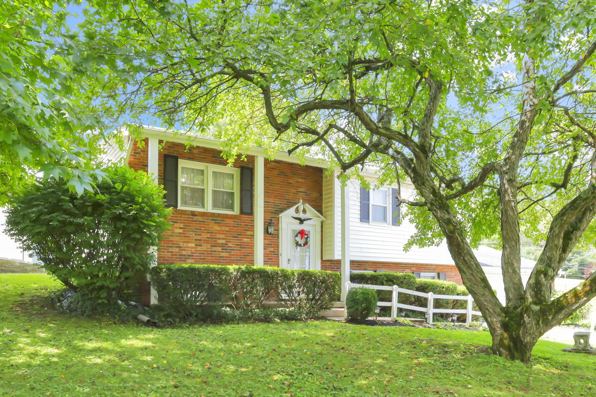 1935 Old Logan Road Se Property Photo 2