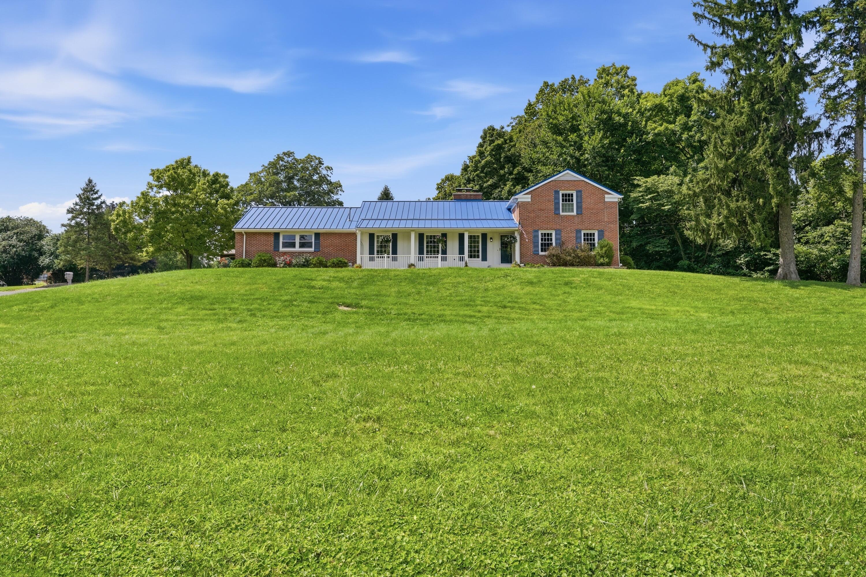 9 Meadow Lane Property Photo 14