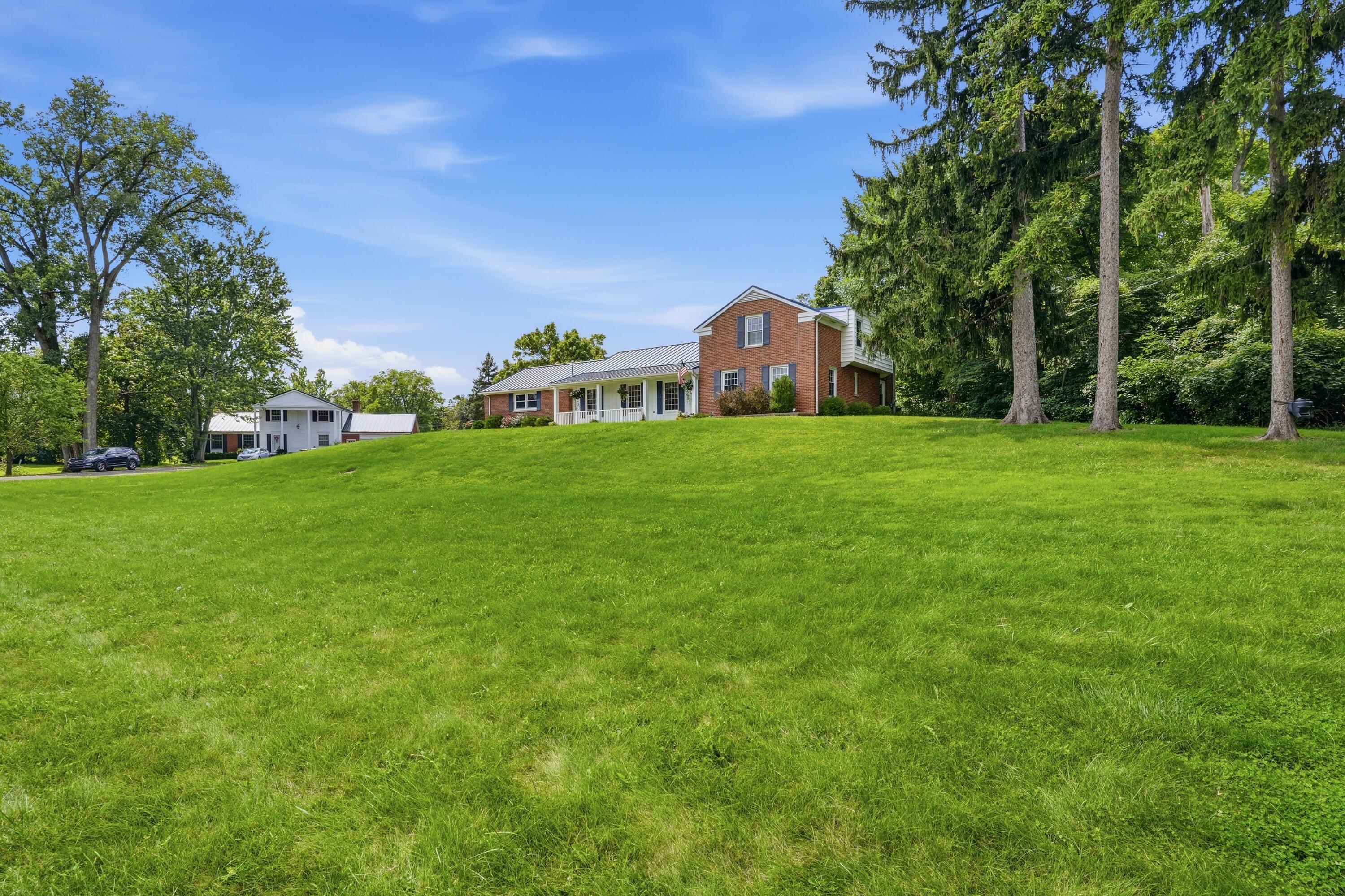 9 Meadow Lane Property Photo 21