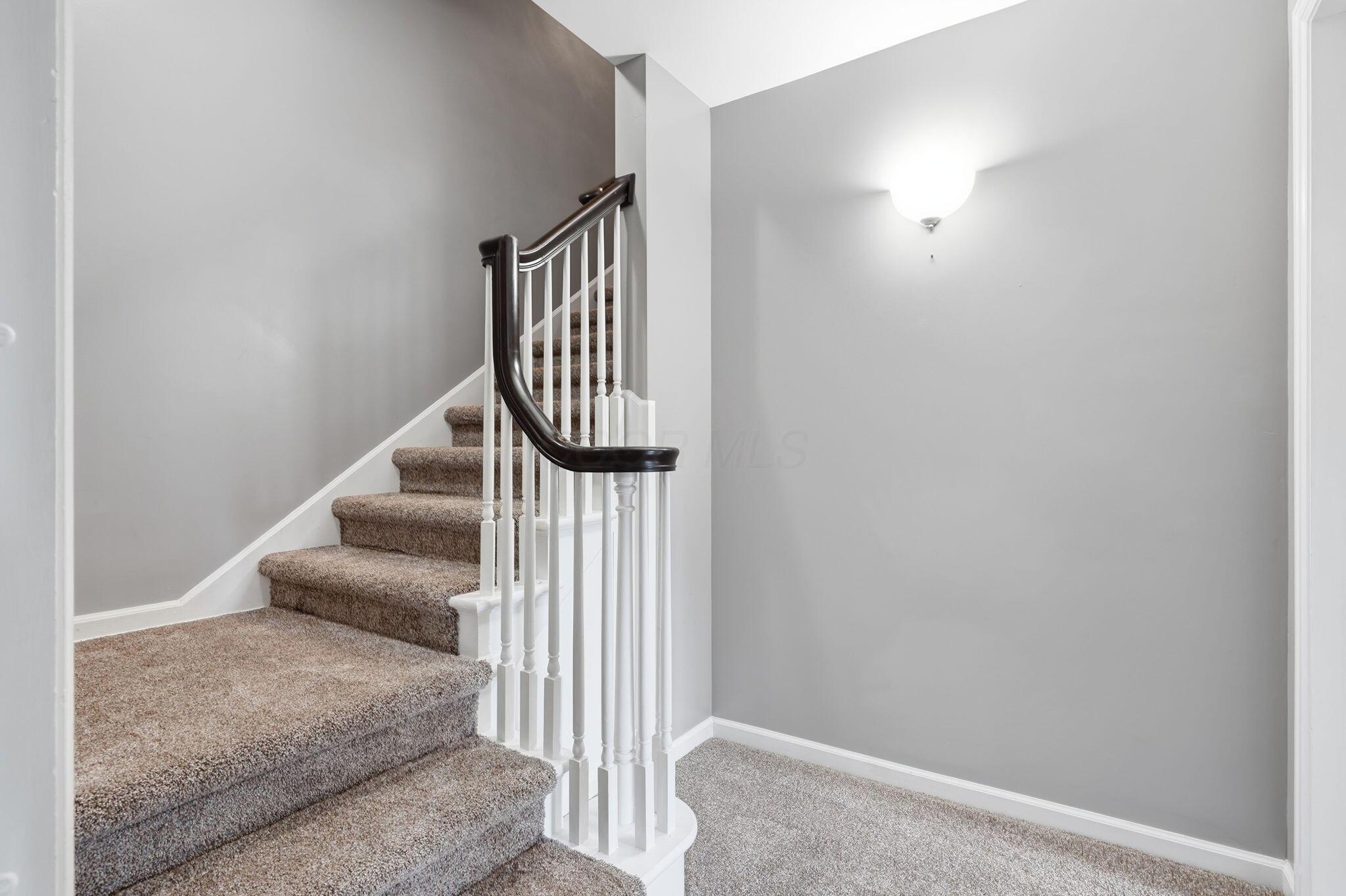 9 Meadow Lane Property Photo 44