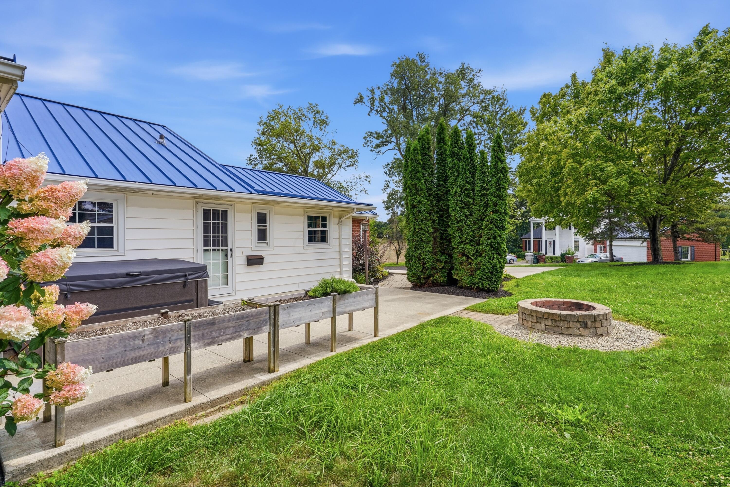 9 Meadow Lane Property Photo 66