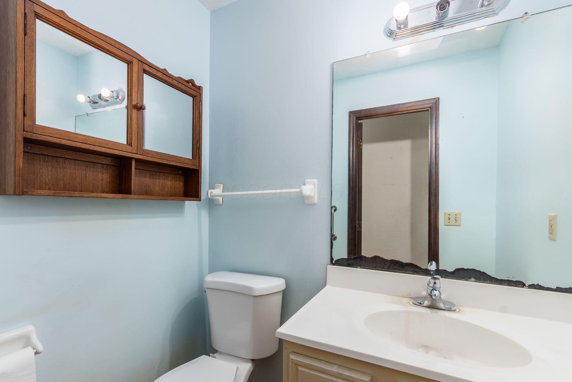 646 Darlene Place Property Photo 20