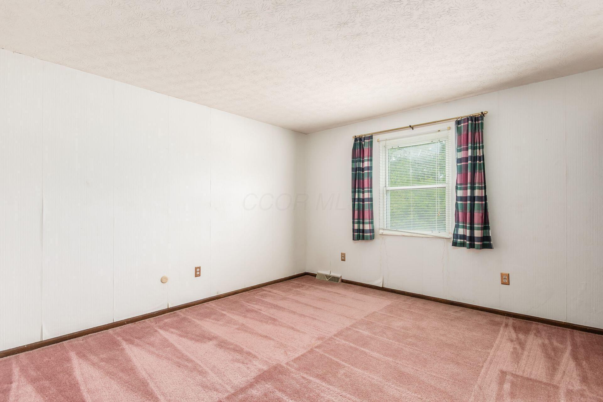 646 Darlene Place Property Photo 26