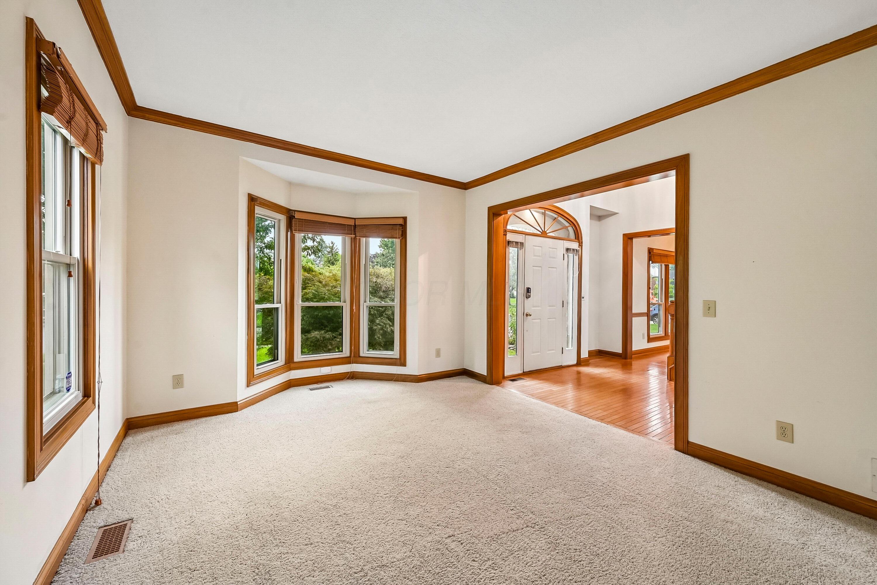4542 Carrington Way Property Photo 6