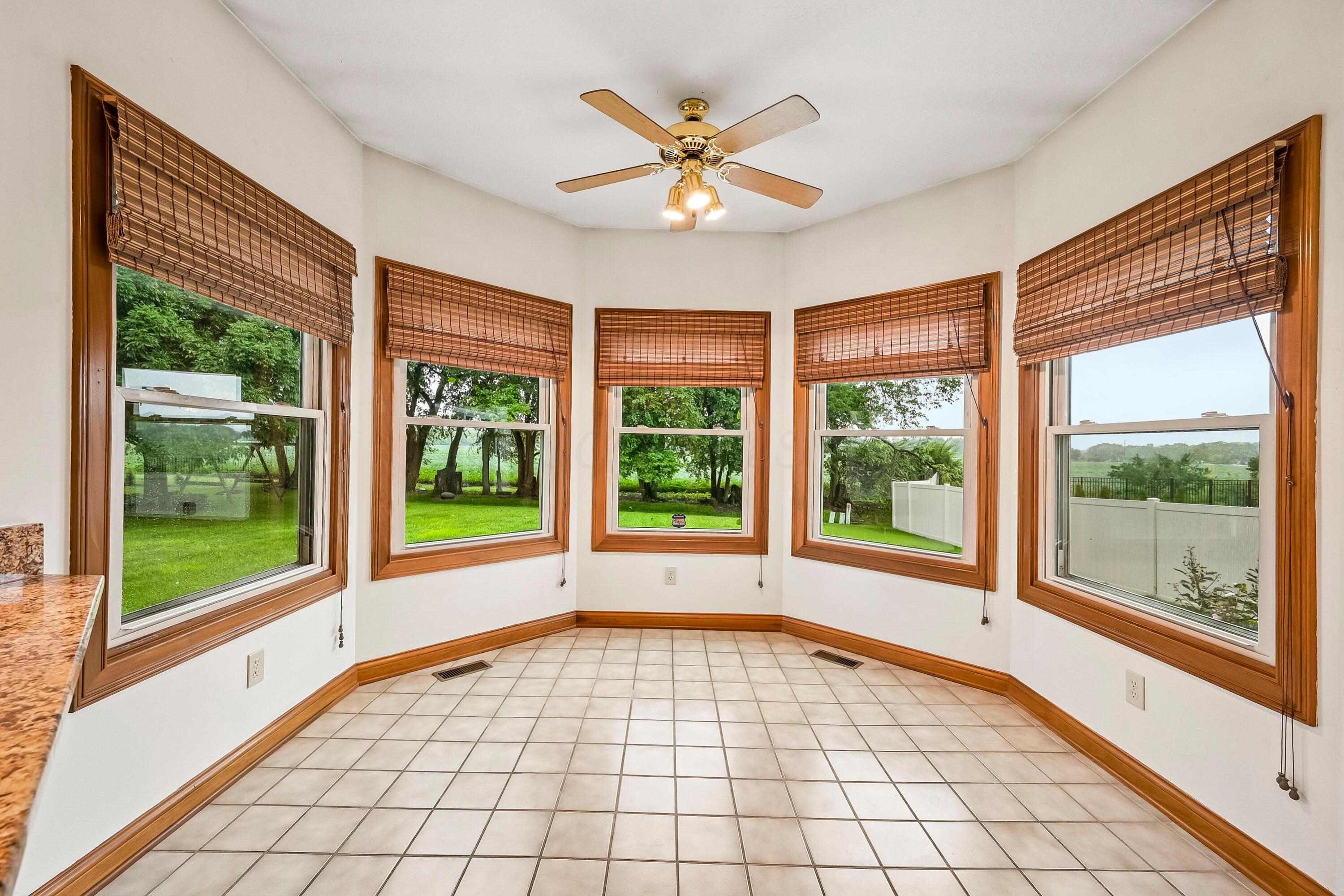 4542 Carrington Way Property Photo 10