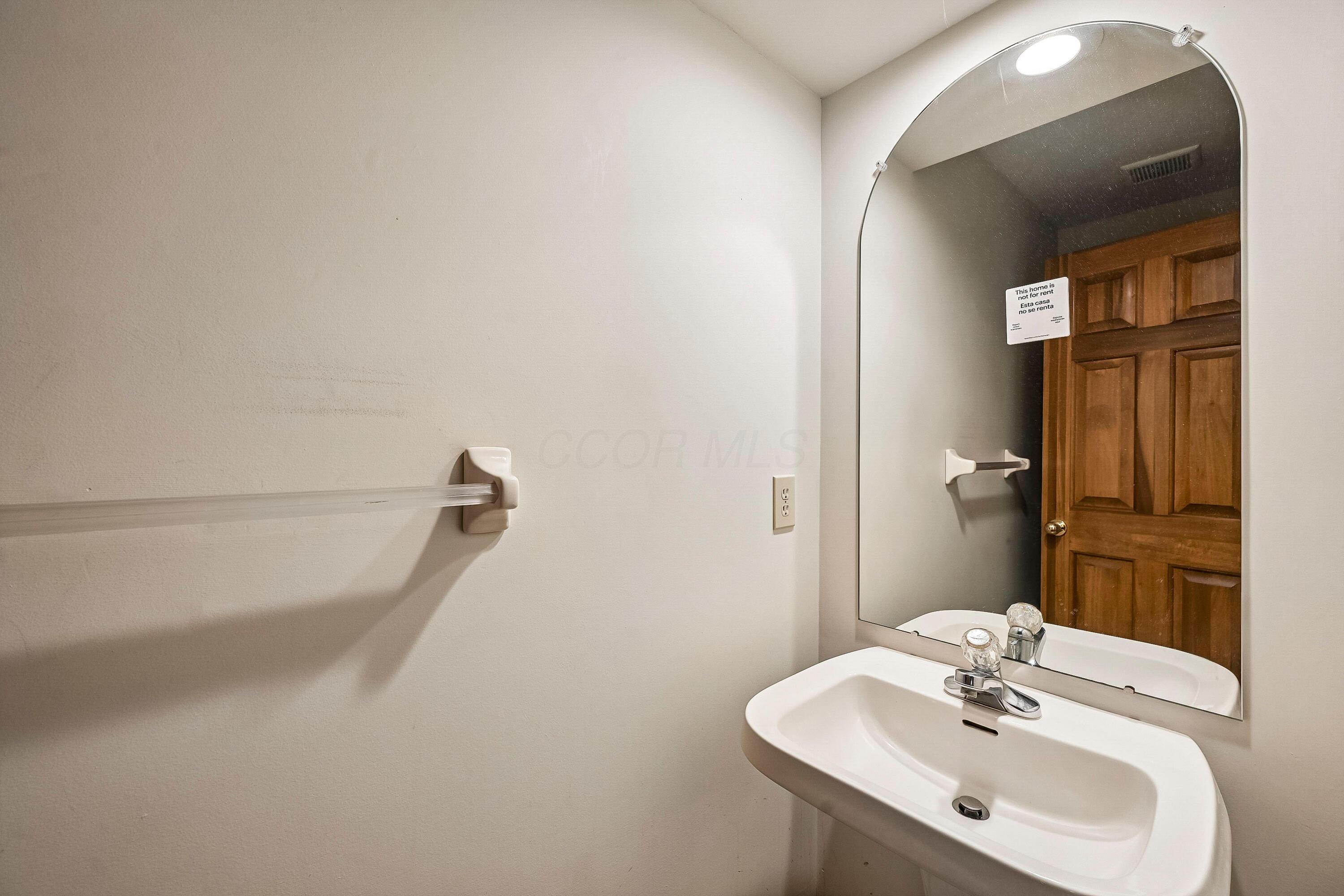 4542 Carrington Way Property Photo 13