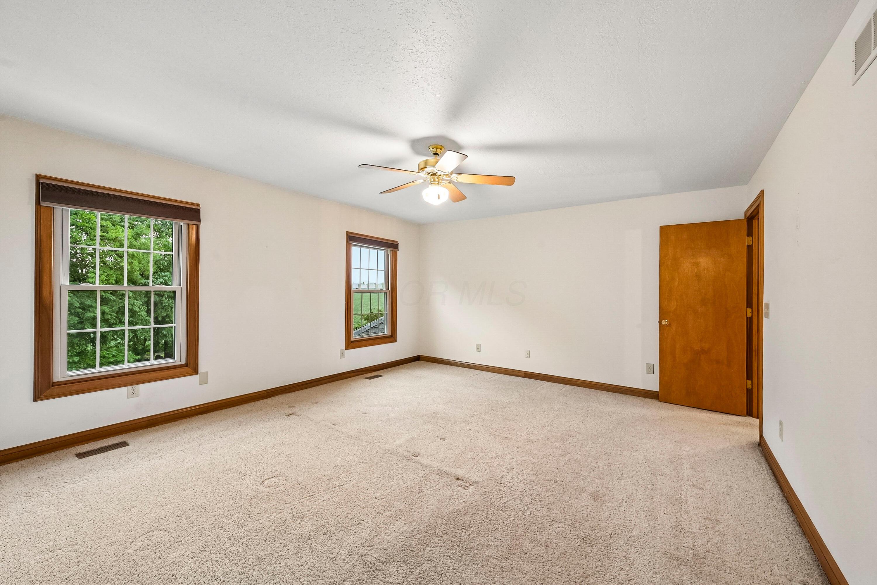 4542 Carrington Way Property Photo 15