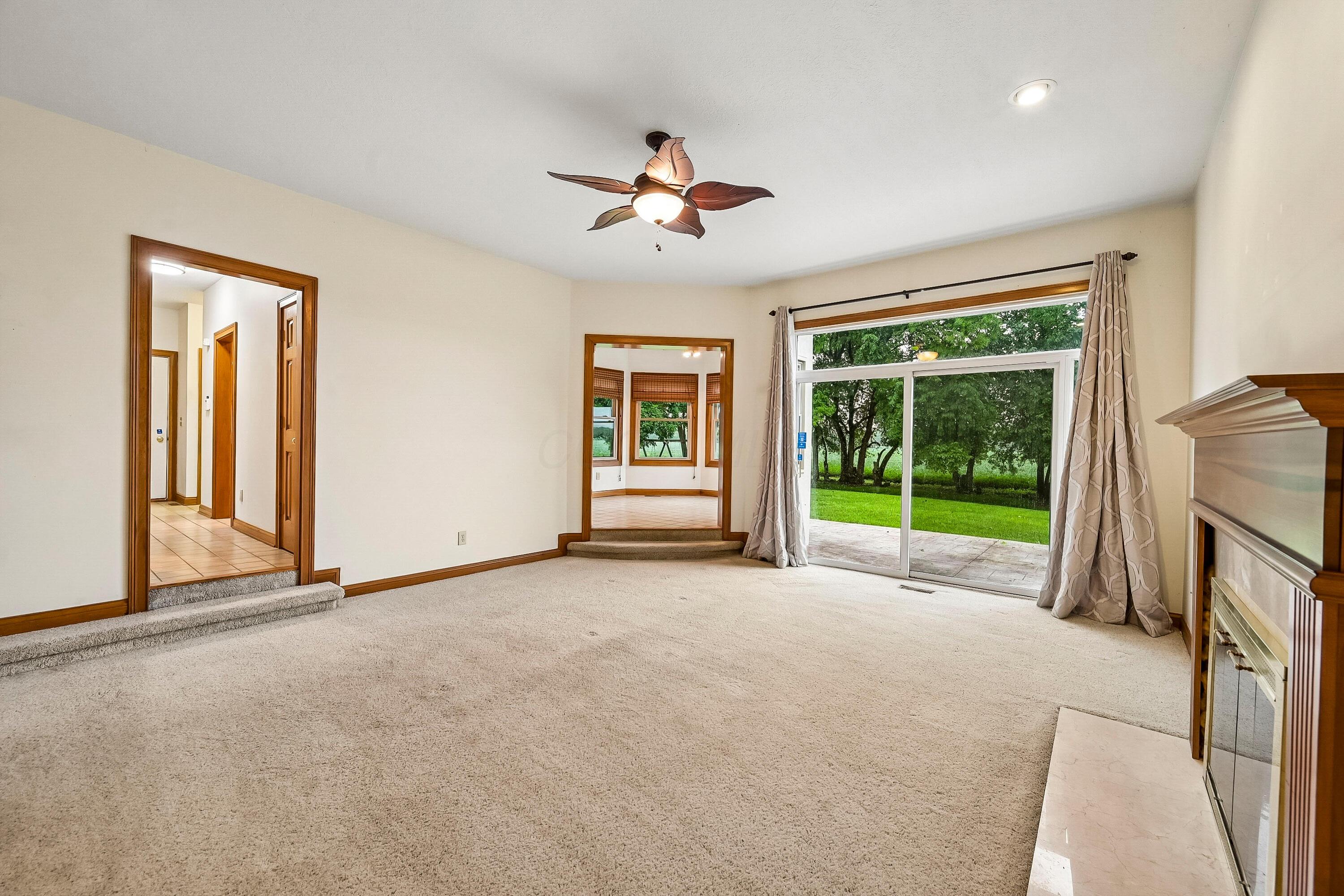 4542 Carrington Way Property Photo 25