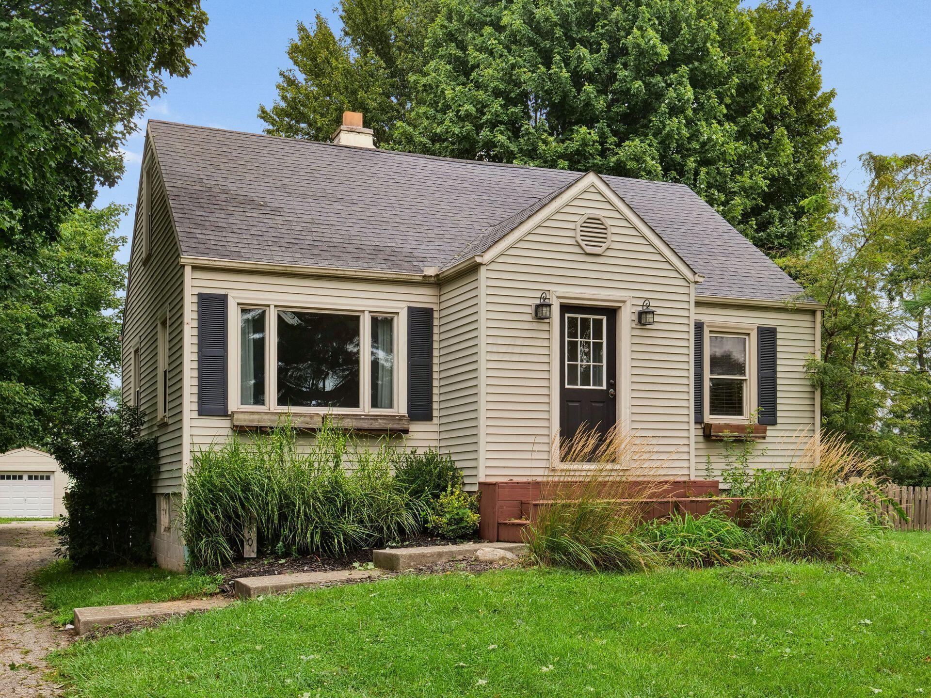7140 Davis Road Property Photo 1