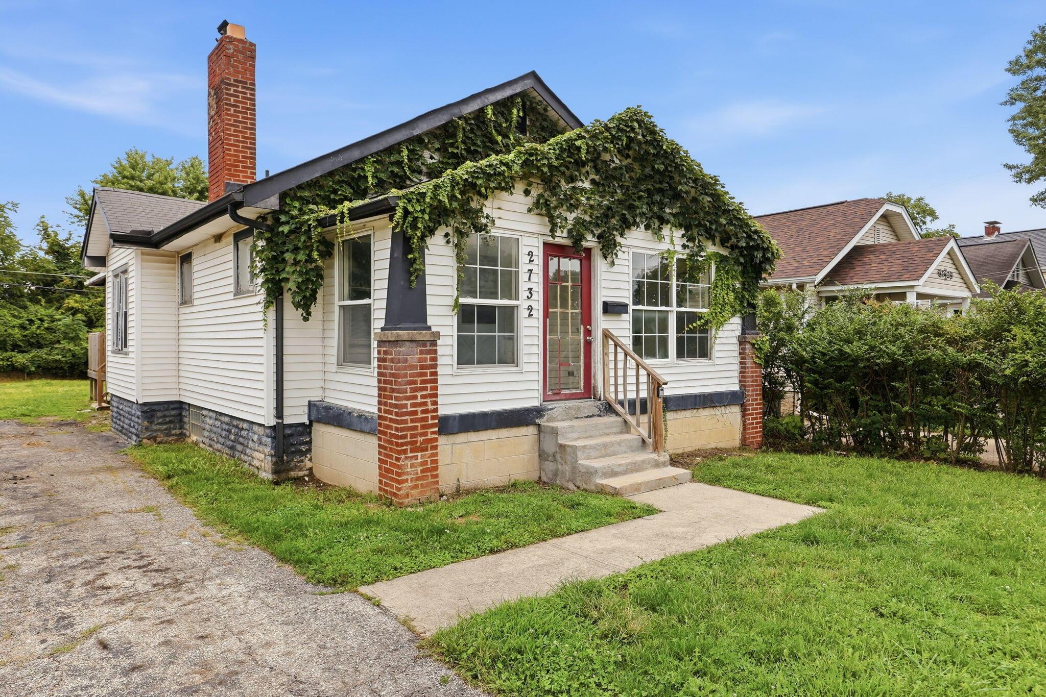 2732 Dibblee Avenue Property Photo 4