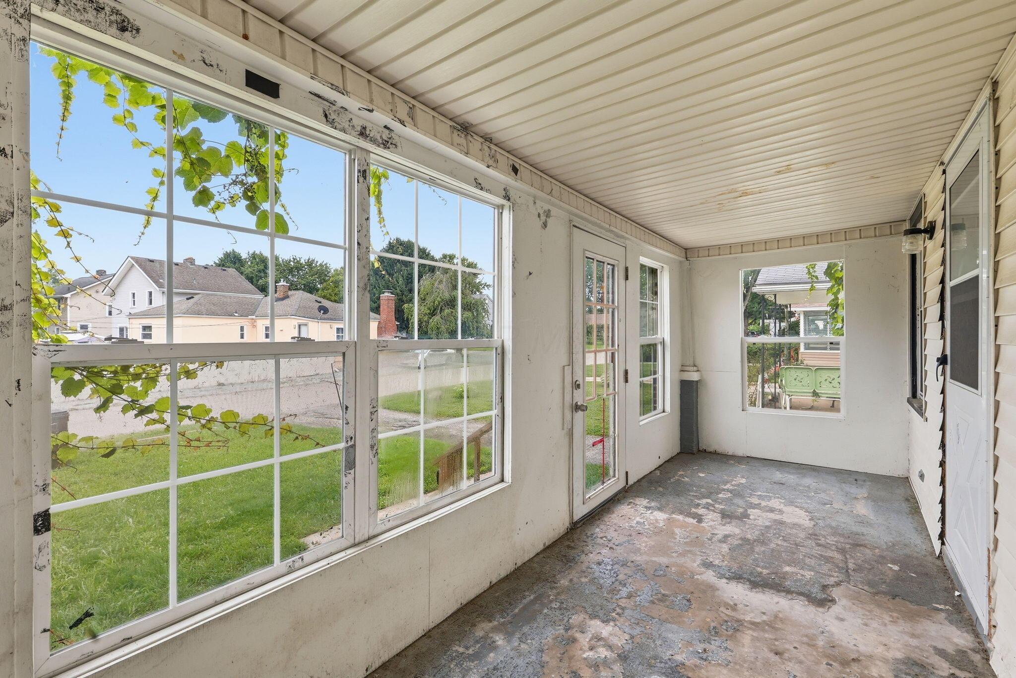 2732 Dibblee Avenue Property Photo 18