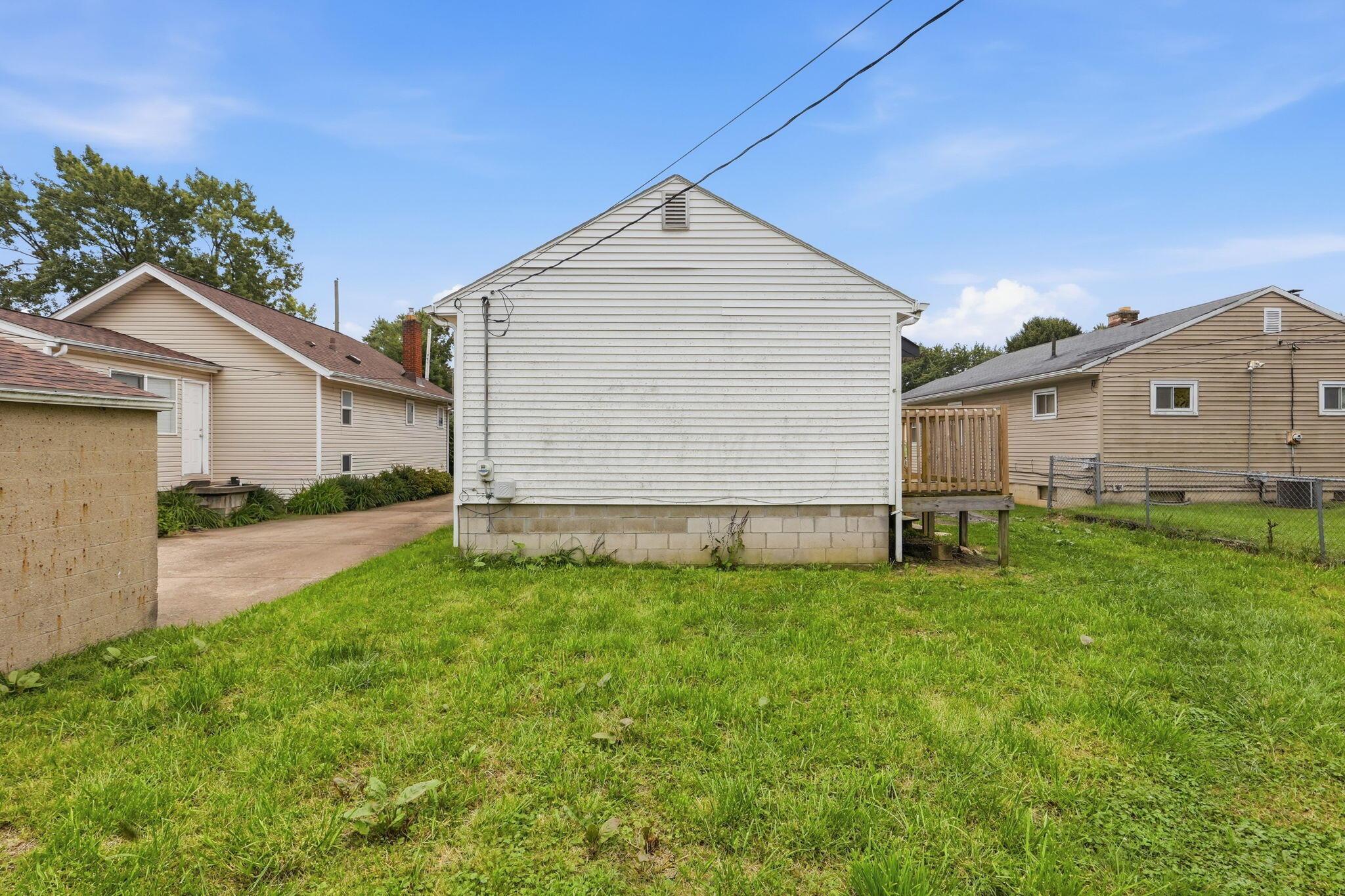 2732 Dibblee Avenue Property Photo 22