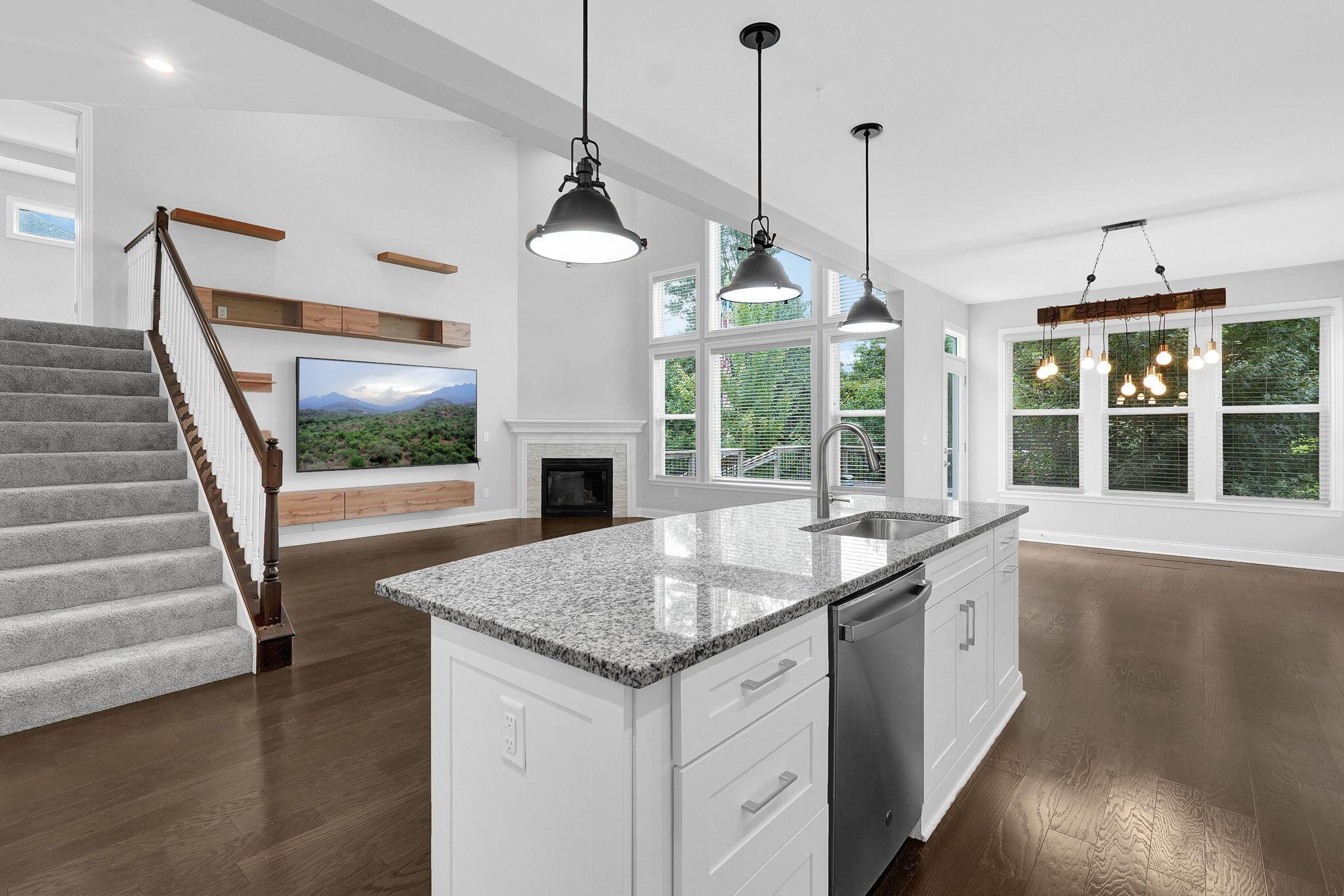 8531 Paddock Trail Property Photo 13