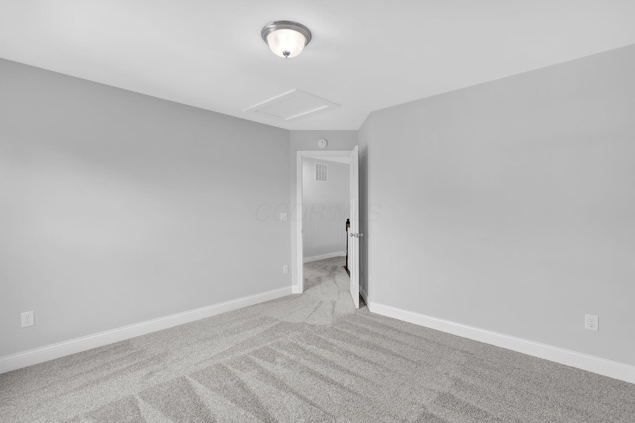 8531 Paddock Trail Property Photo 33