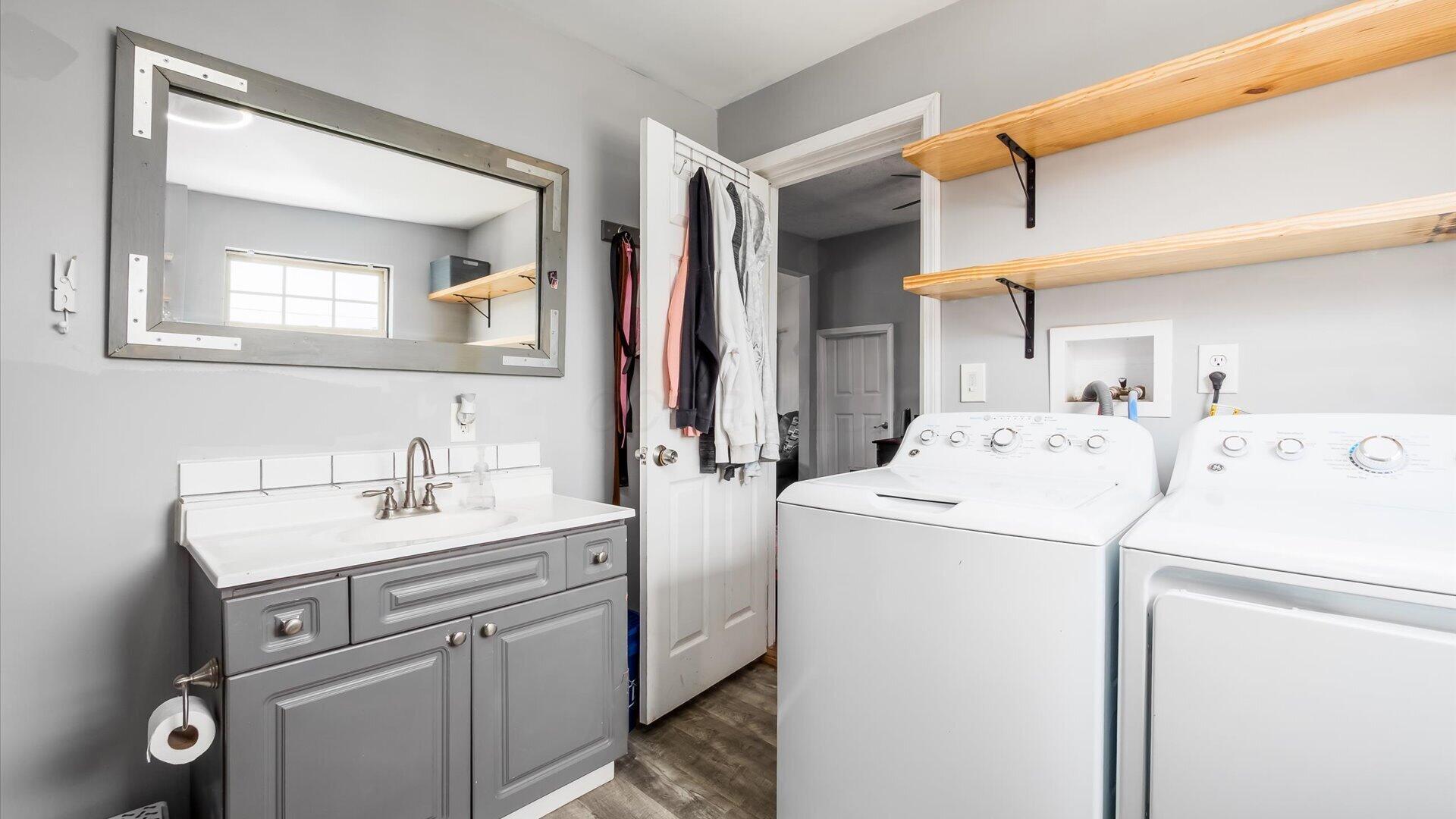 540 Prior Avenue Property Photo 8