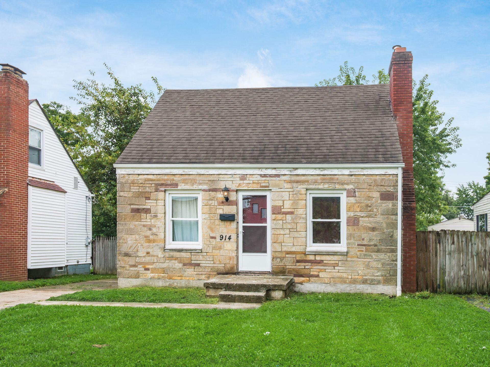 914 Binns Boulevard Property Photo 1