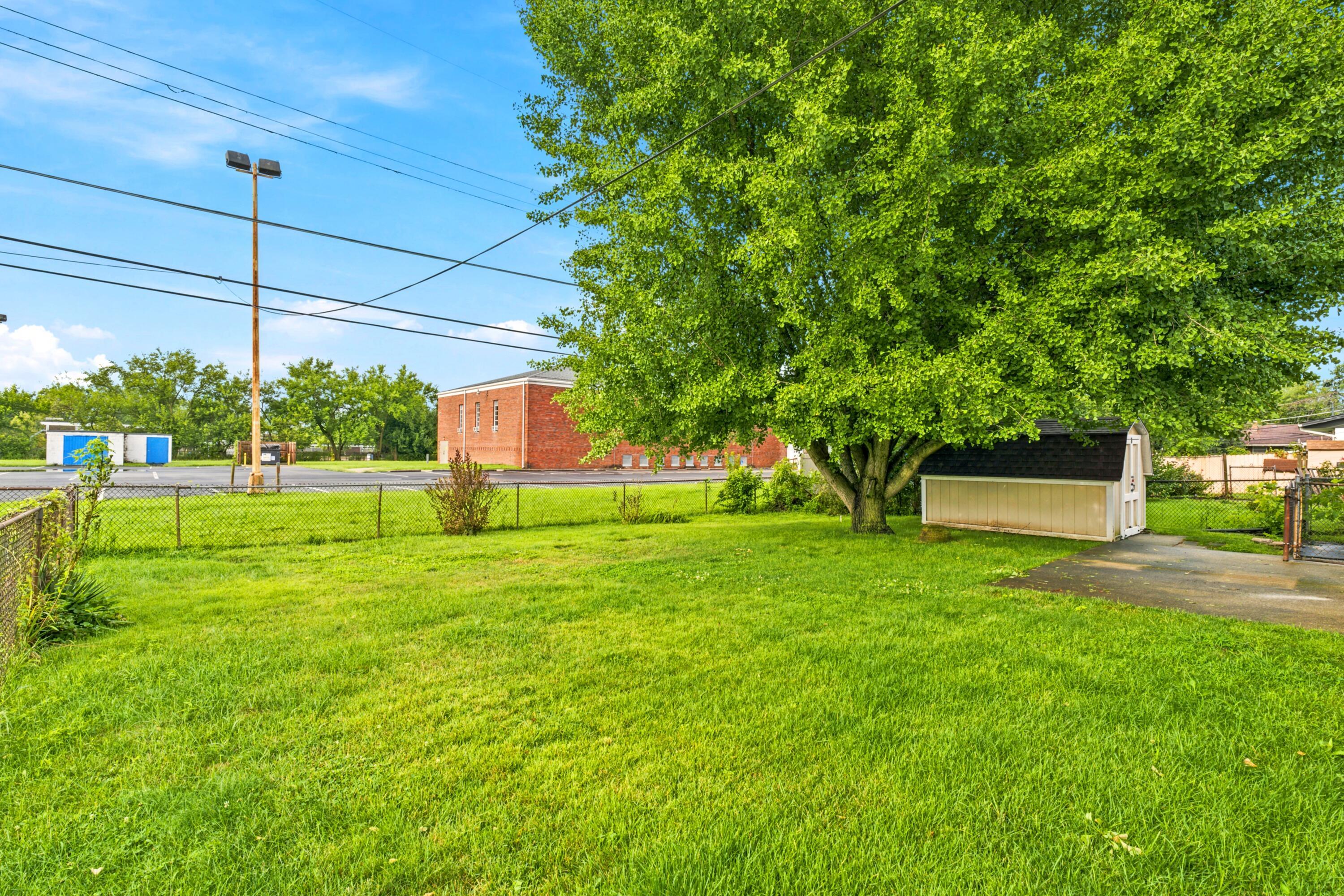 3449 Bolton Avenue Property Photo 30