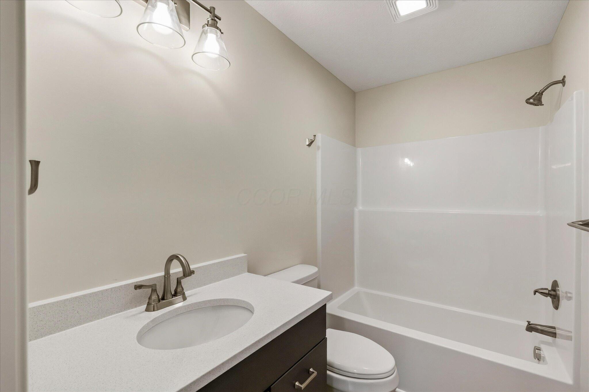 1104 E Paint Street Property Photo 18