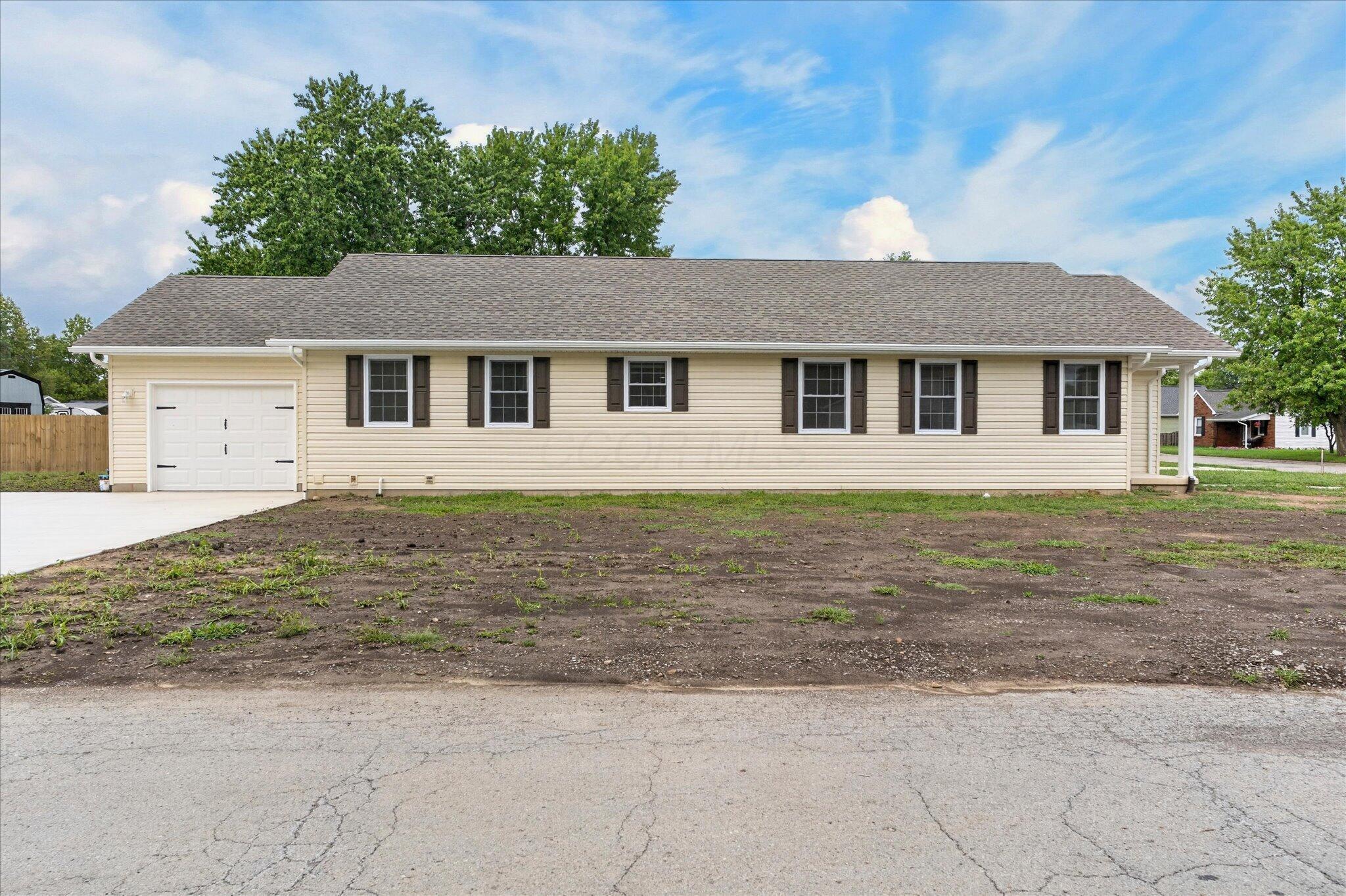 1104 E Paint Street Property Photo 31