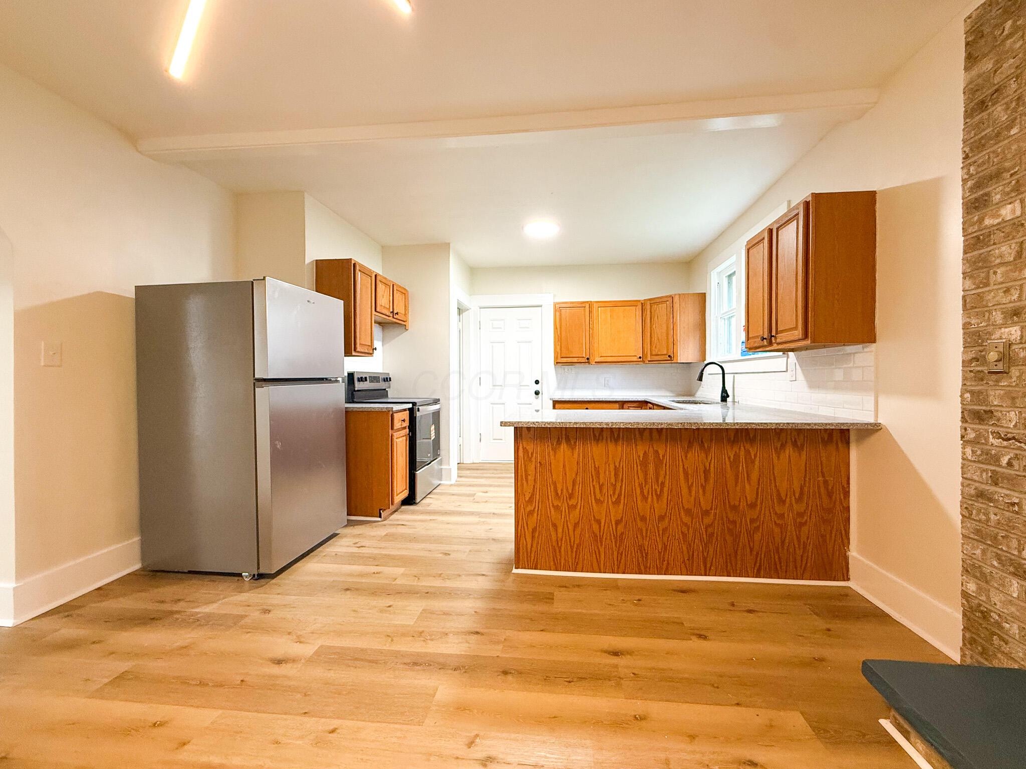 36006 Hocking Drive Property Photo 9