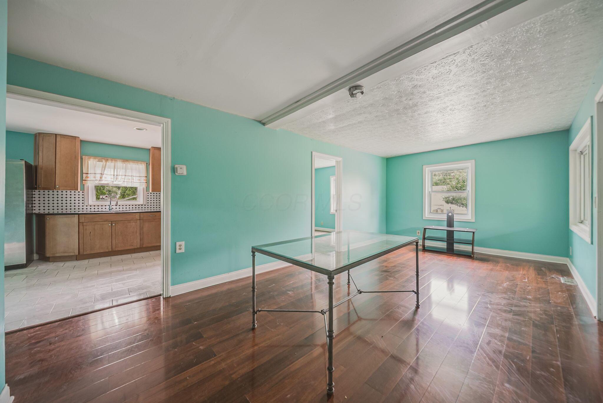 724 Glendower Avenue Property Photo 19