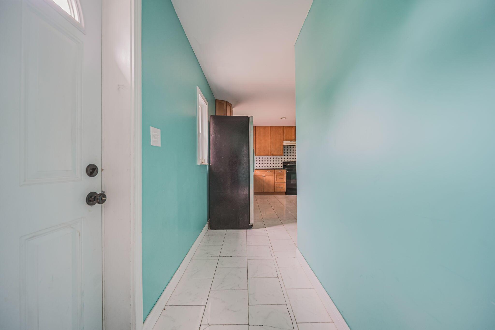 724 Glendower Avenue Property Photo 35