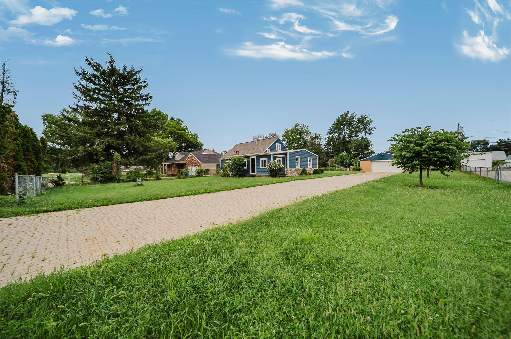 724 Glendower Avenue Property Photo 60