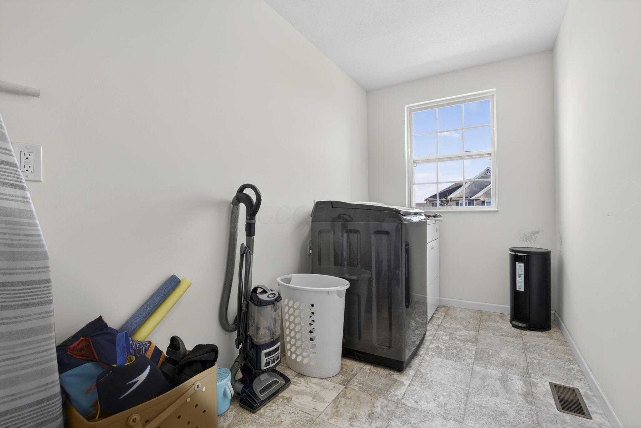 60 Henderson Lane Property Photo 33