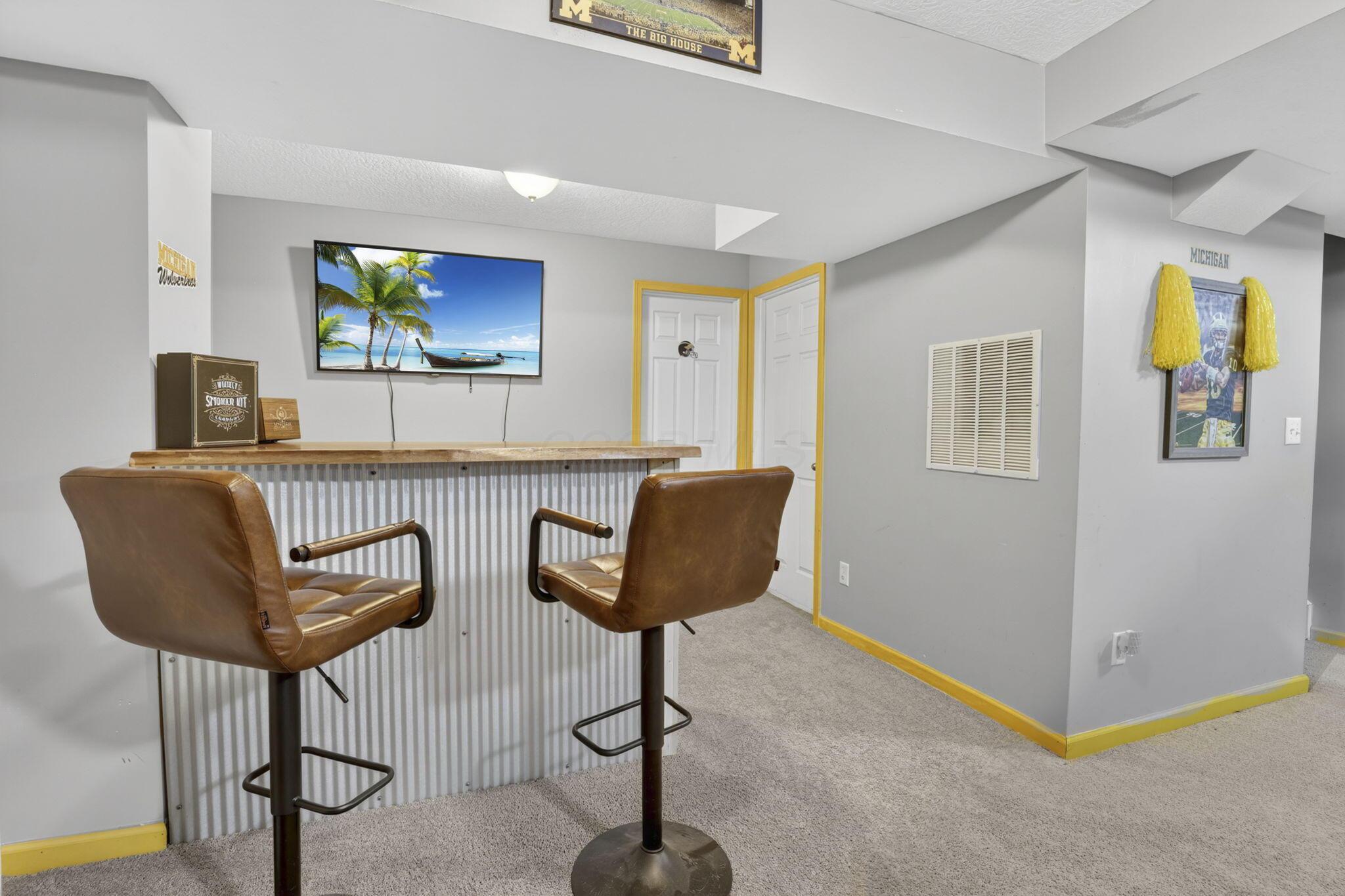 60 Henderson Lane Property Photo 44