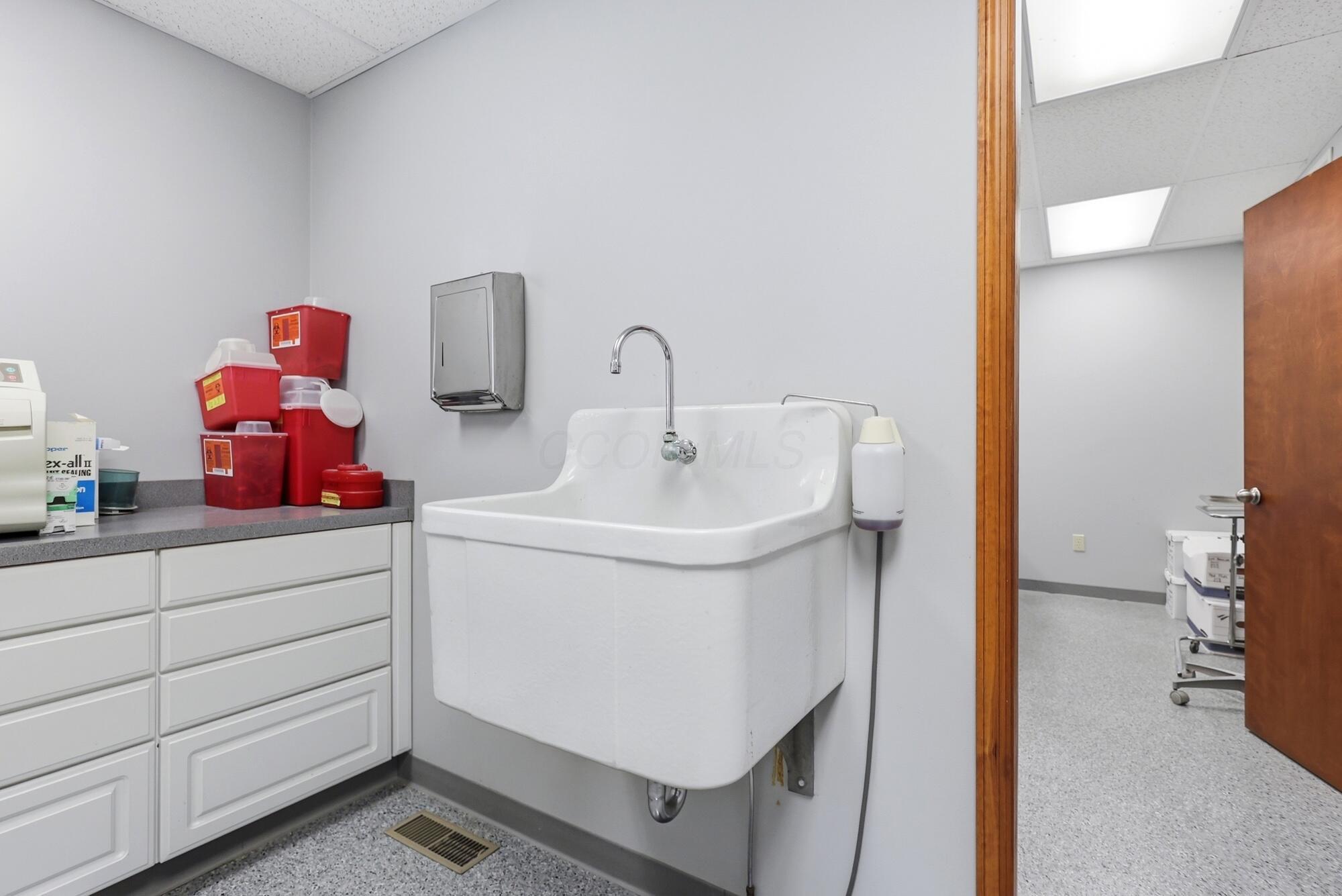 415 E Home Road Property Photo 40