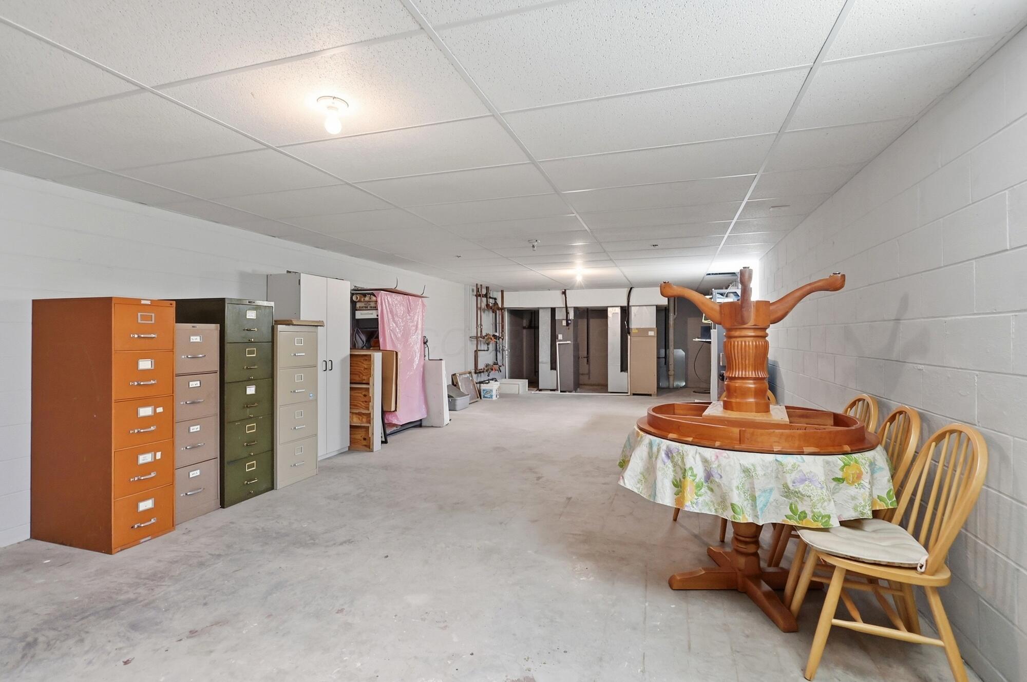 415 E Home Road Property Photo 65