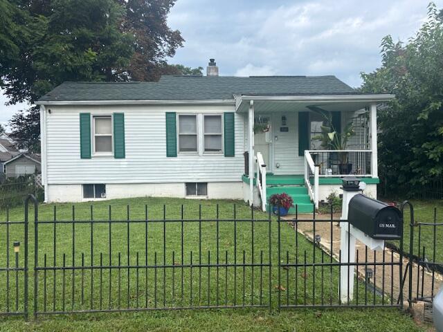 1040 Campbell Avenue Property Photo 1