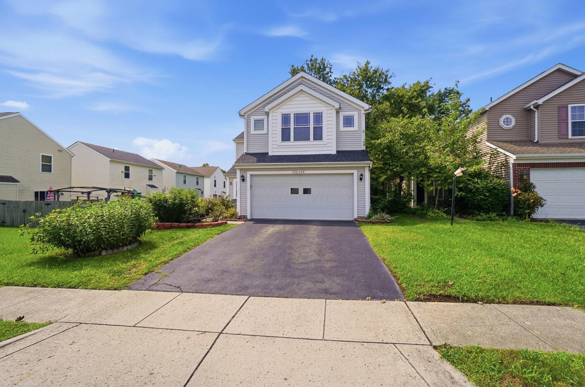 2389 Maple Hedge Way Property Photo 1