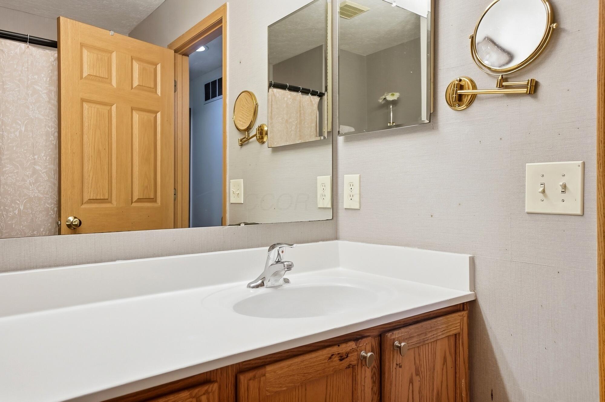 2389 Maple Hedge Way Property Photo 44